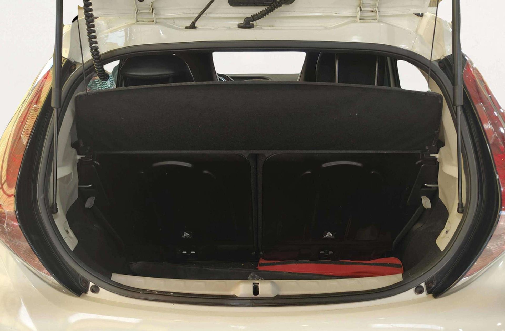 Toyota Aygo 1.0 x-sky - foto 15
