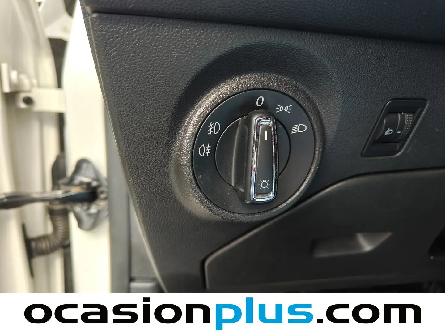 Foto Seat León SEAT León ST 1.6 TDI S&S Style (105 CV)