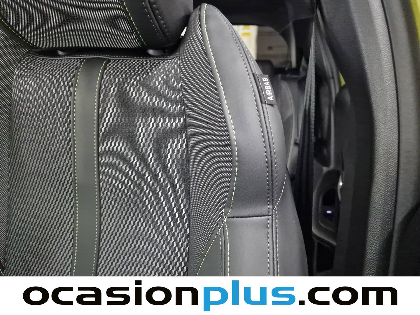 Extras y acabados del Peugeot 208 Peugeot 208 GT Hybrid eDCS6 (100 CV)