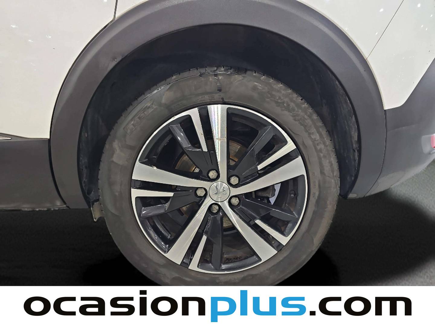 Foto Peugeot 5008 Peugeot 5008 PureTech 130 S&S Allure (130 CV) 7 PLAZAS