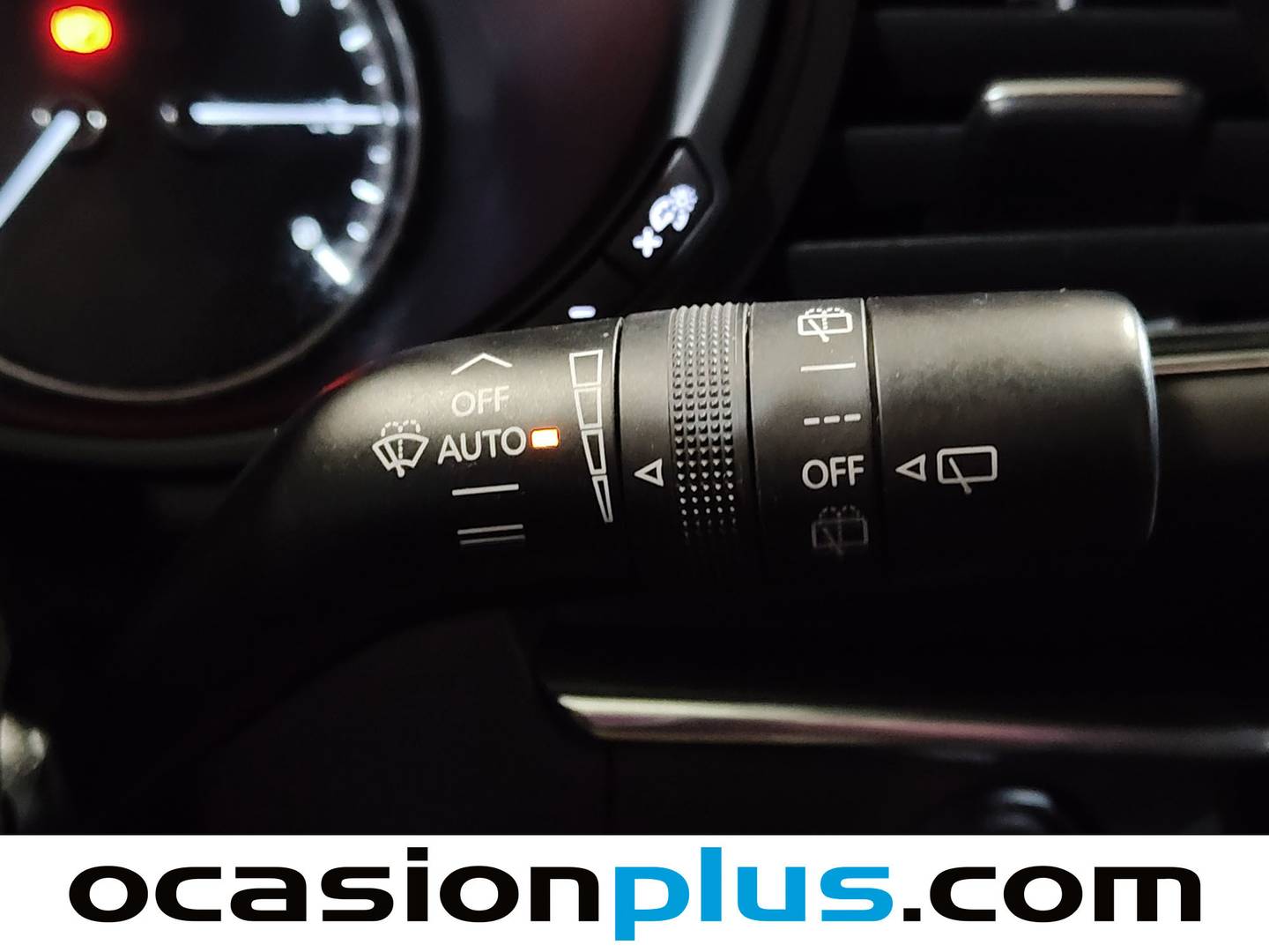 Foto Mazda Mazda3 Mazda Mazda 3 2.0 e-Skyactiv-G Evolution  (122 CV)