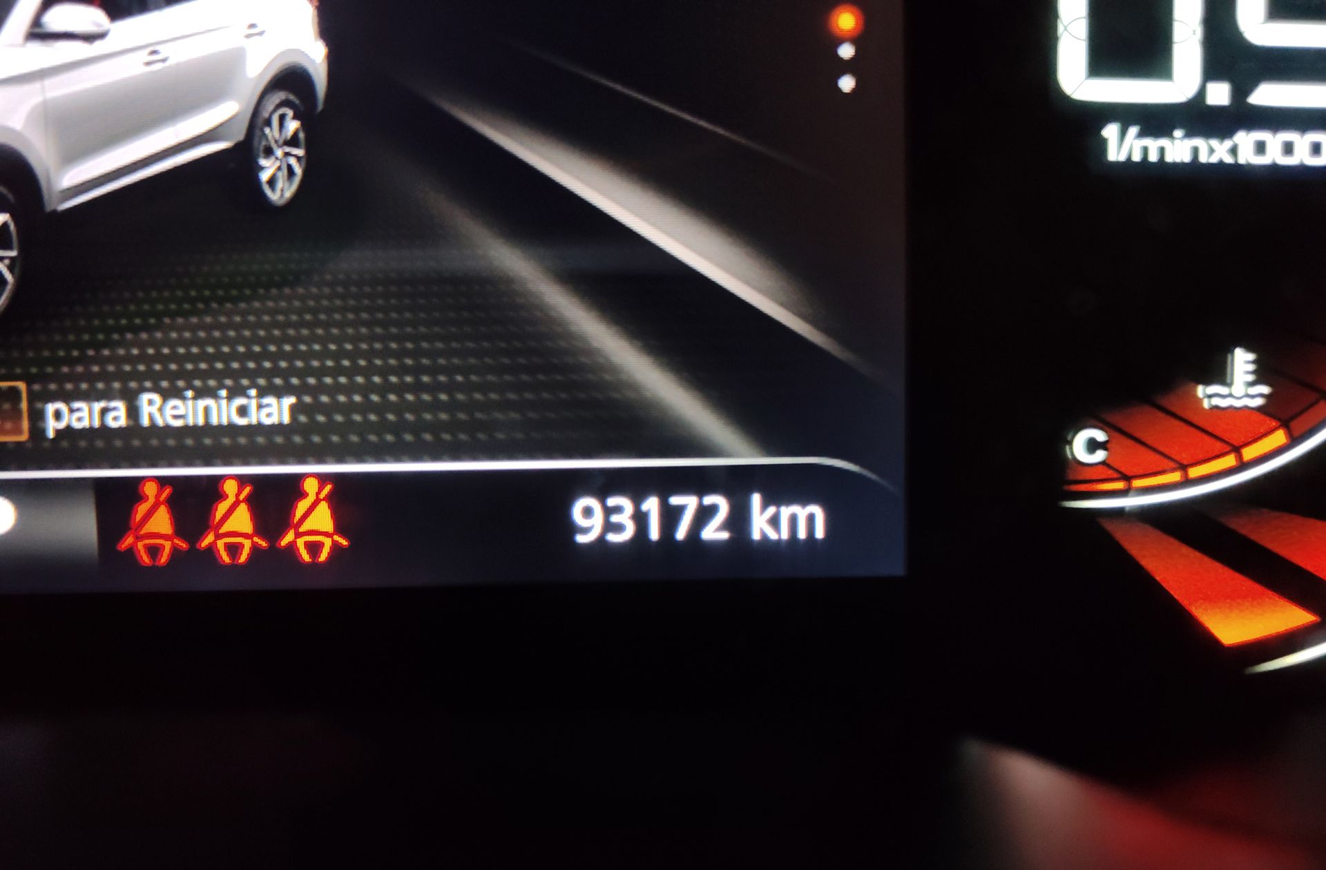 MG ZS 1.0T Luxury - foto 9