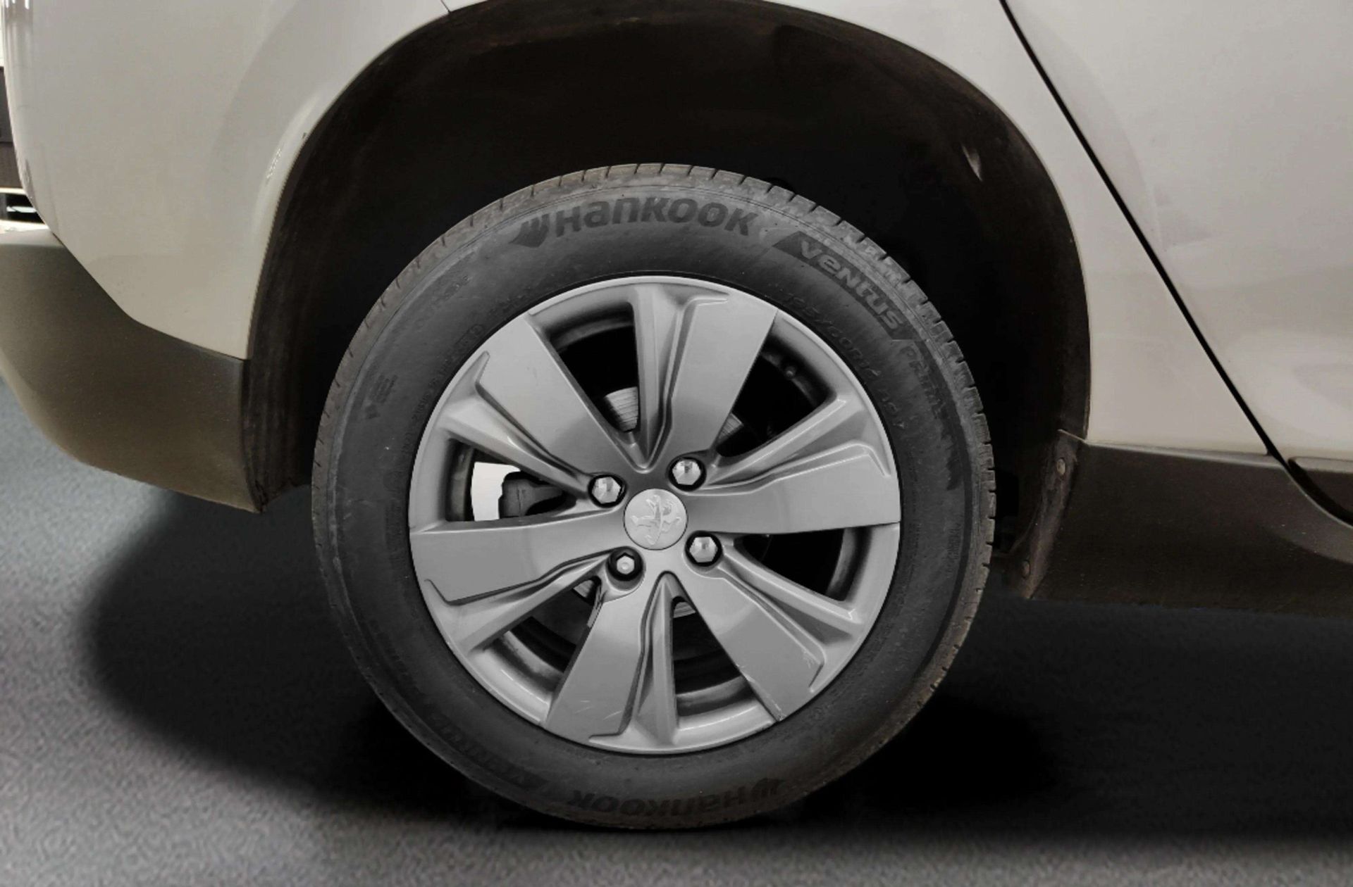 Peugeot 2008 PureTech 110 Style EAT6 - foto 33