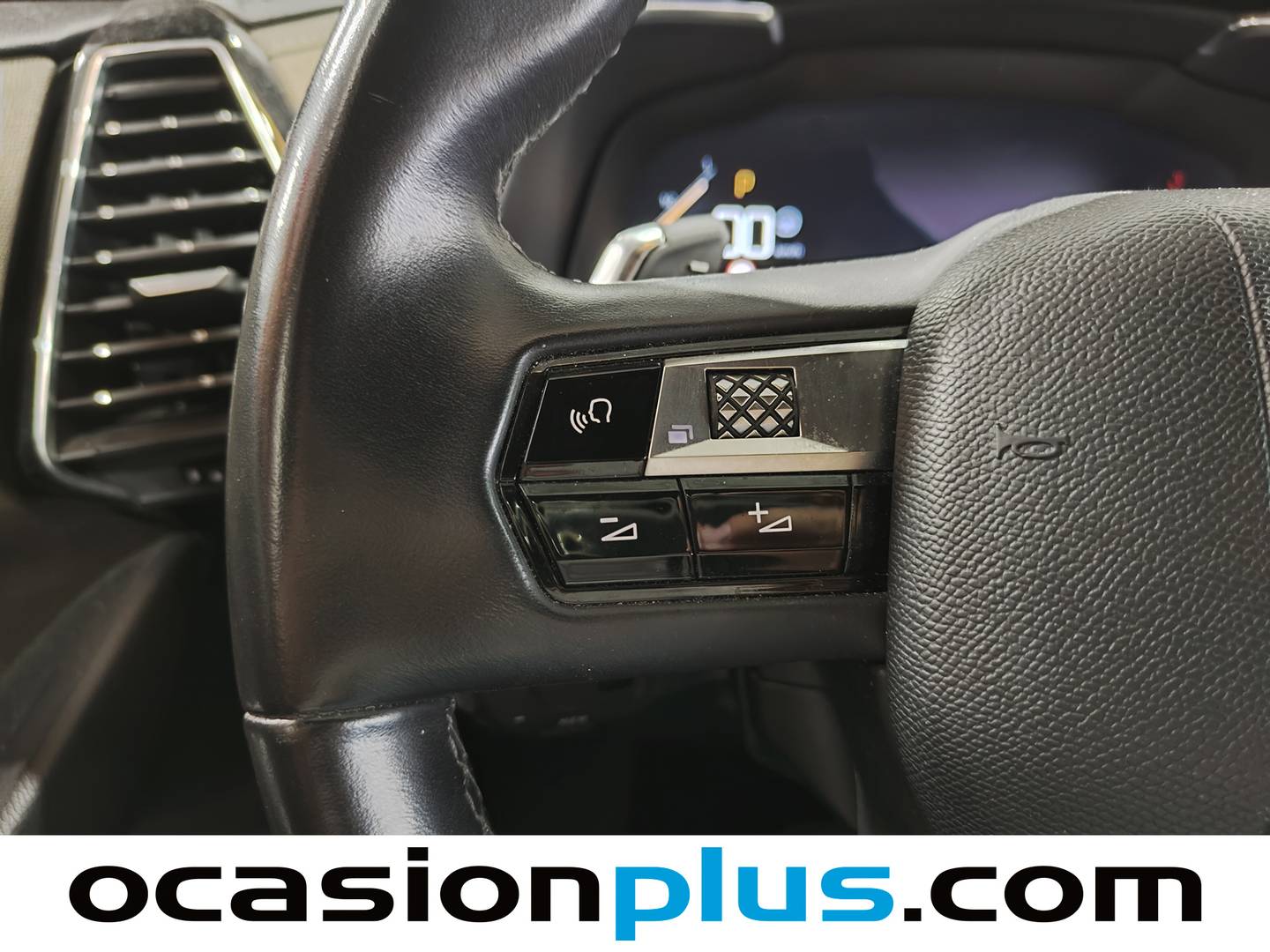 Foto DS DS 7 Crossback DS DS7 Crossback BlueHDi 130 DE Bastille + AT (130 CV)