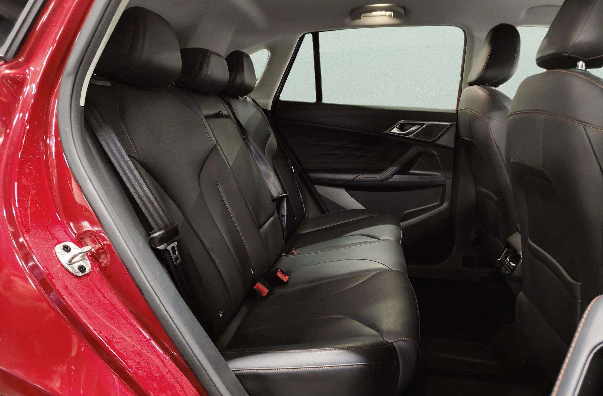 MG HS 1.5T Luxury - foto 27