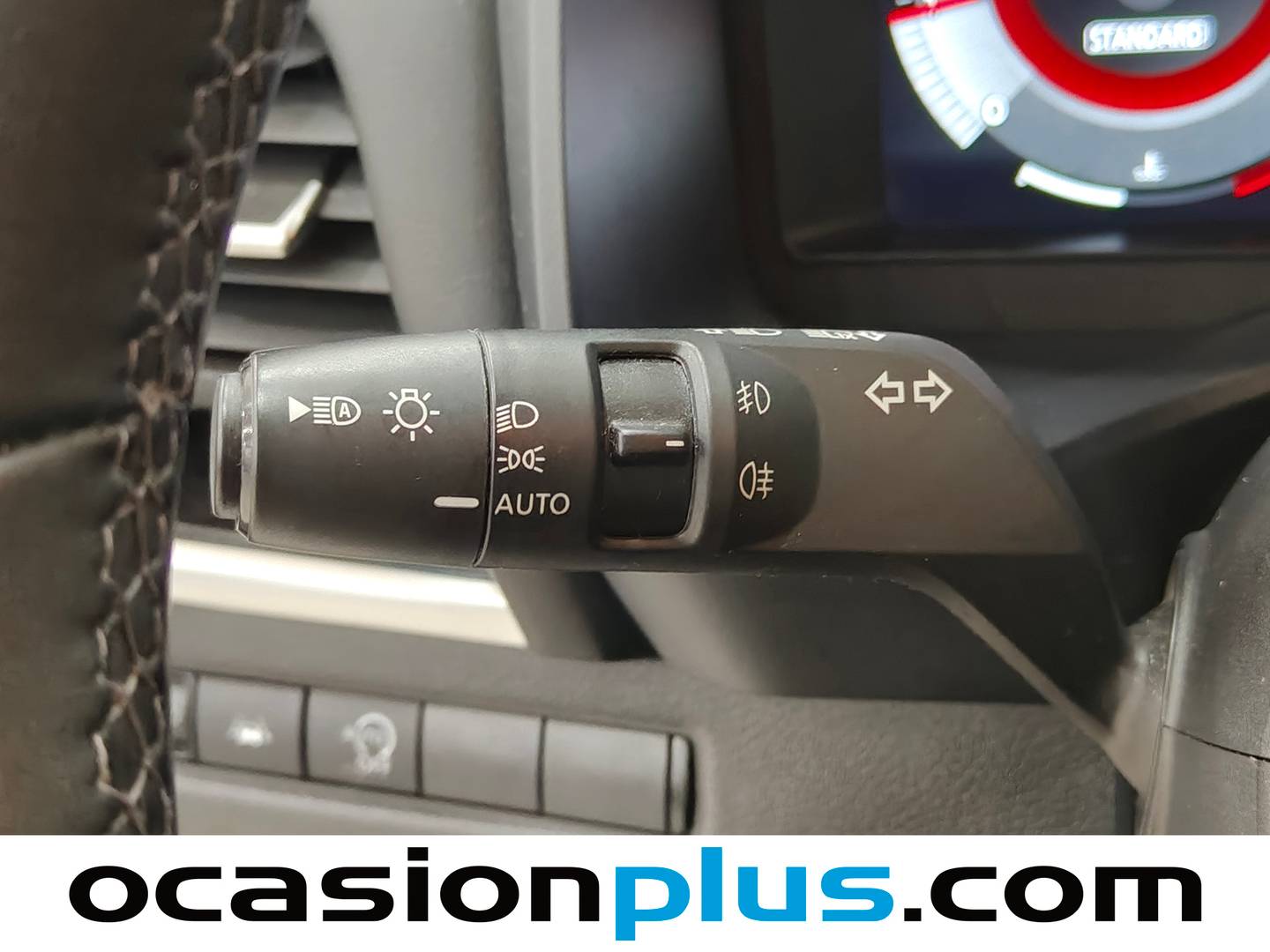 Acabados Nissan QASHQAI Nissan Qashqai DIG-T 140 N-Connecta (140 CV)