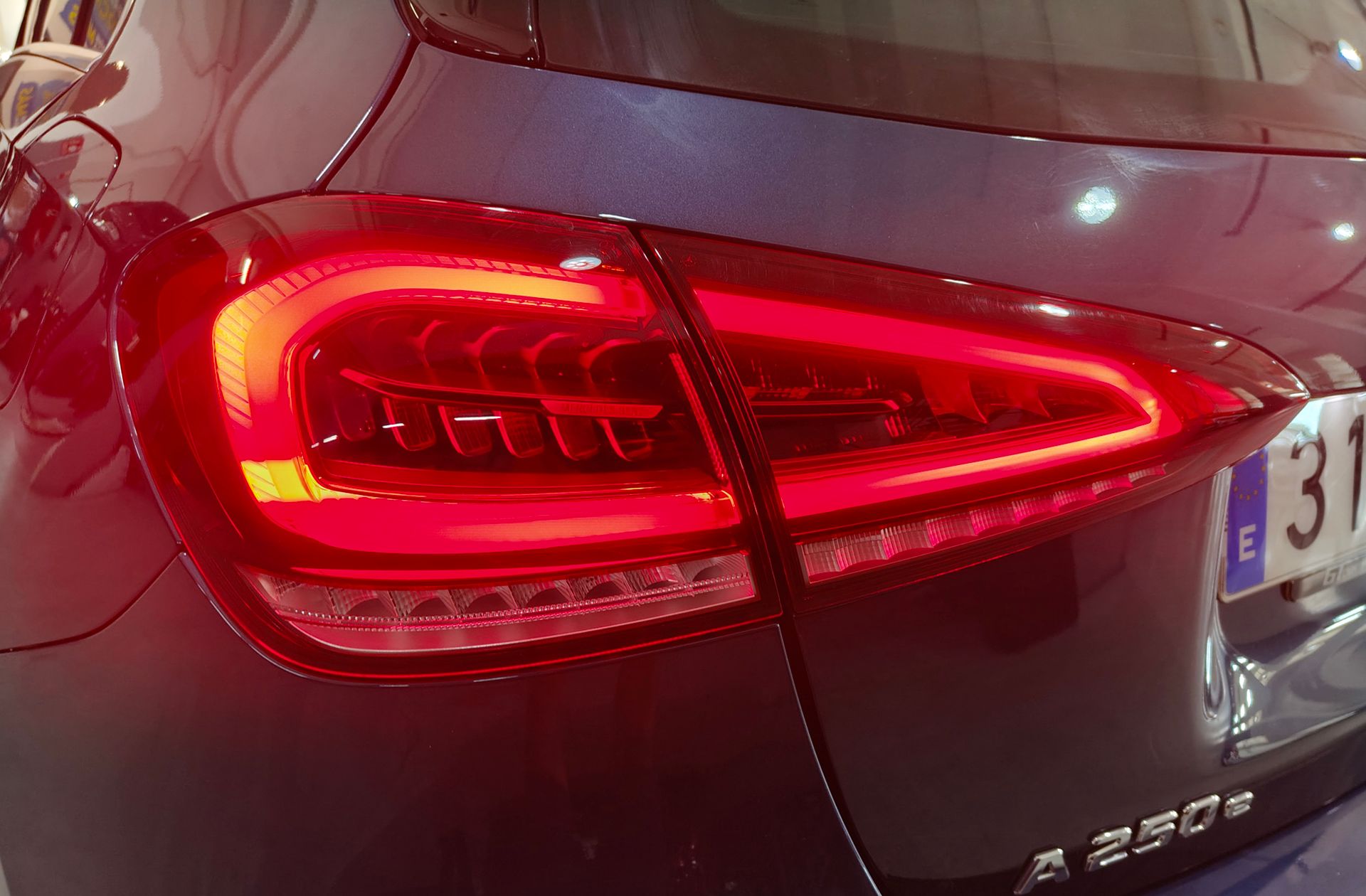 Mercedes-Benz Clase A 250 e Pack AMG - foto 17