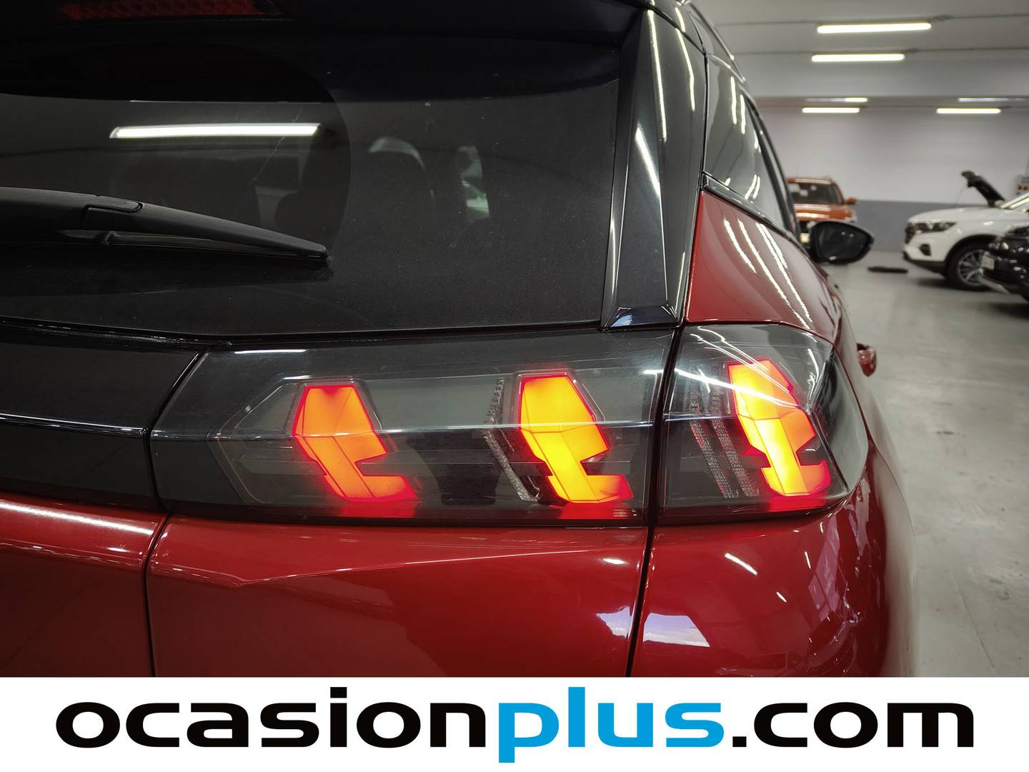 Foto Peugeot 2008 Peugeot 2008 PureTech 130 S&S GT (130 CV)