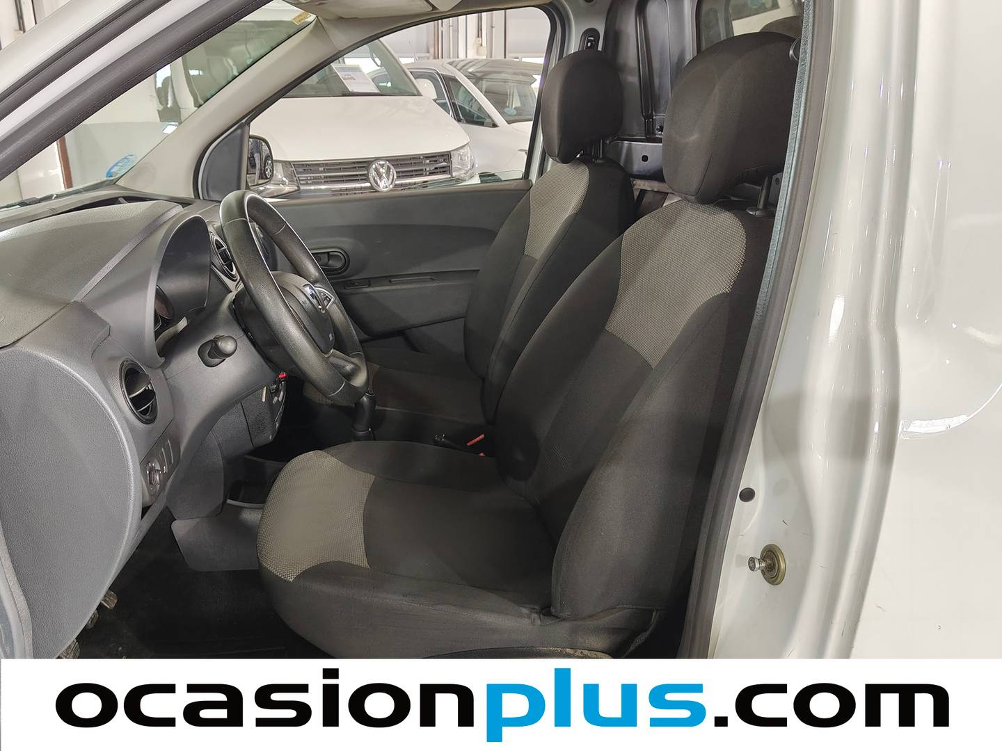 Foto asientos delanteros Dacia Dokker Dacia Dokker 1.6 GLP Essential (98 CV)