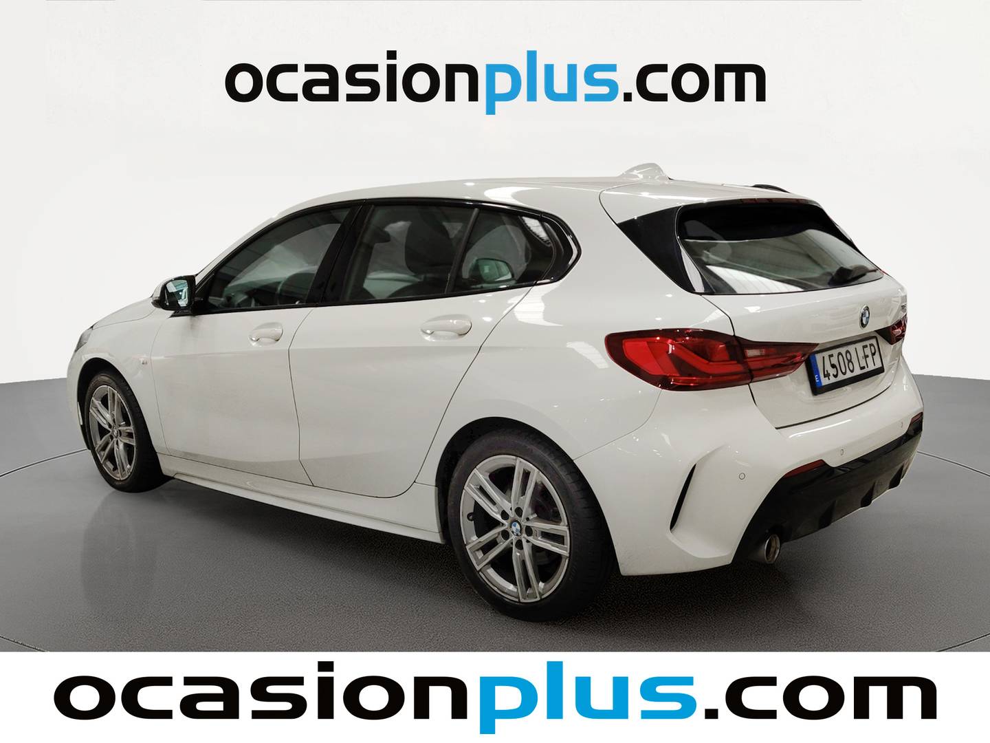 Foto trasera BMW Serie 1 BMW Serie 1 118i (140 CV) Pack M izquierda