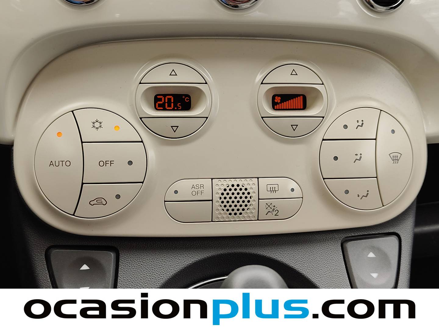 Equipamiento del Fiat 500 Fiat 500 1.2 8v Lounge (69 CV)