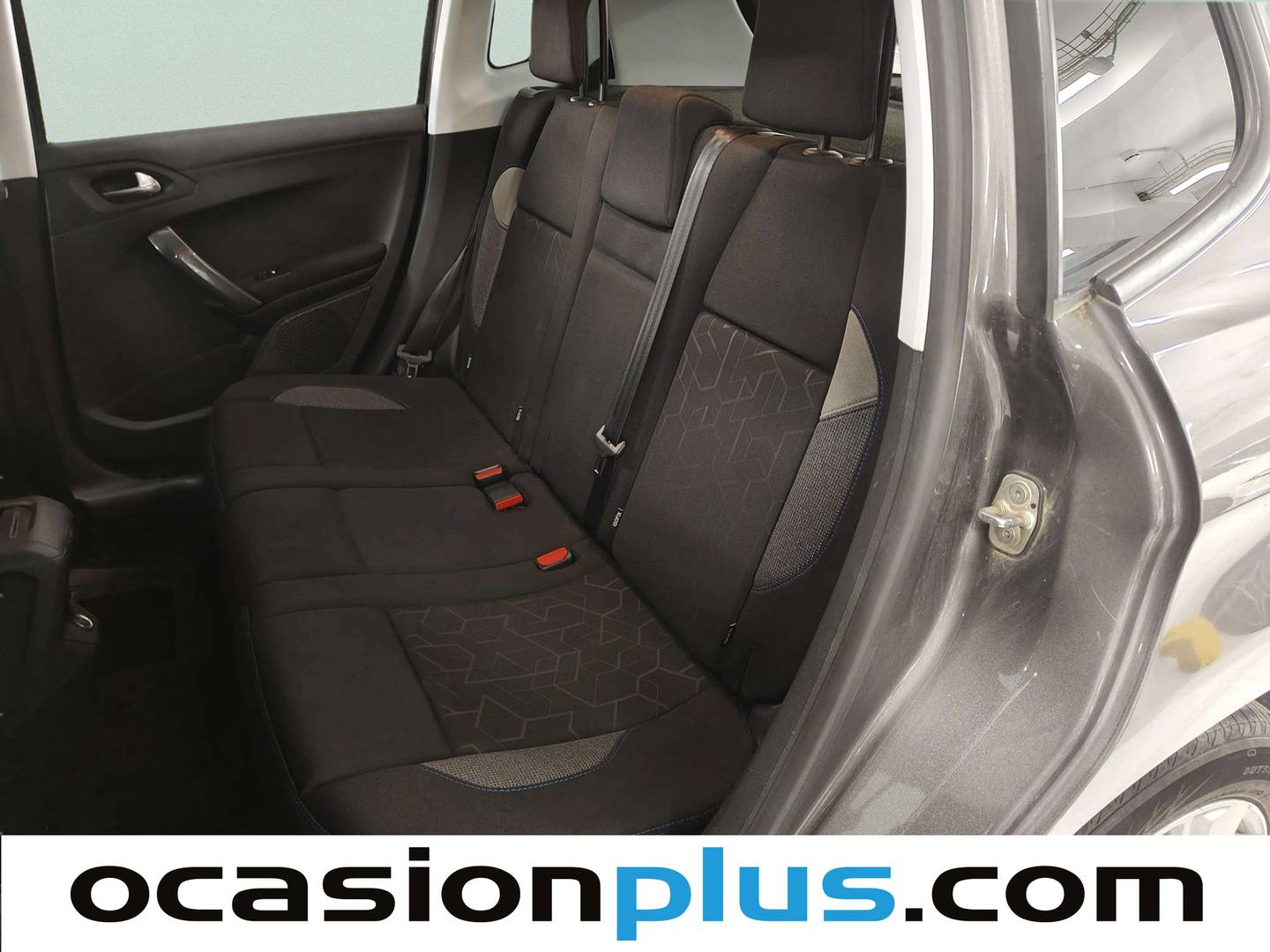 Foto asientos traseros Peugeot 2008 Peugeot 2008 PureTech 82 S&S Style (82 CV)