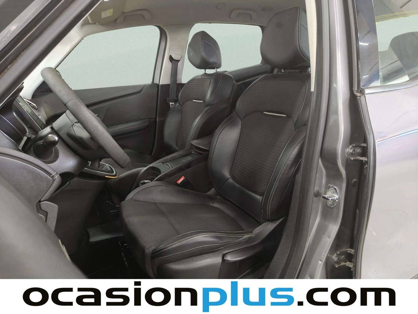 Foto asientos delanteros Renault Scénic Renault Scenic Zen Energy TCe (130 CV)