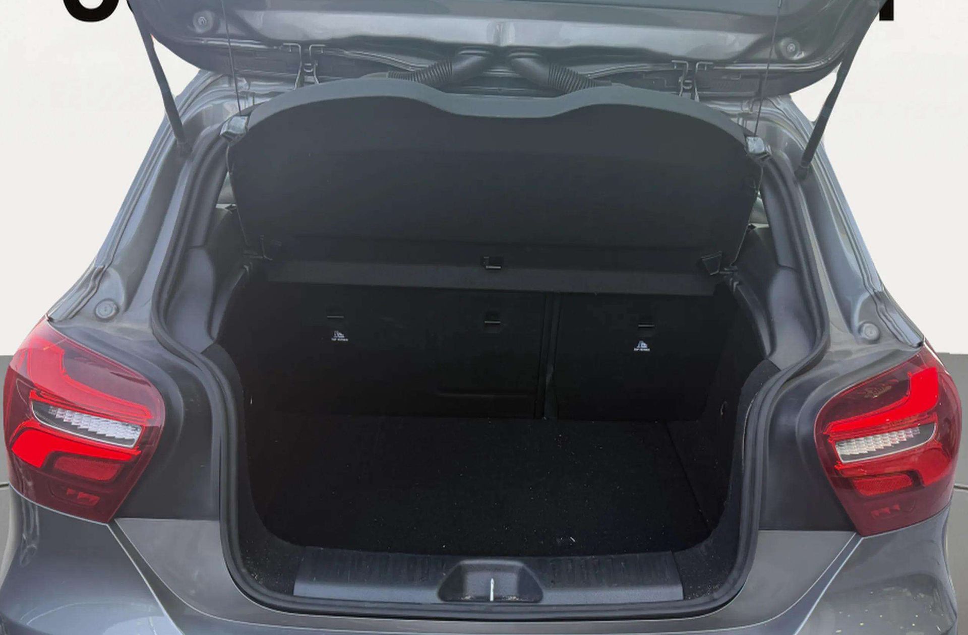 Mercedes-Benz Clase A 200 d Pack AMG - foto 19