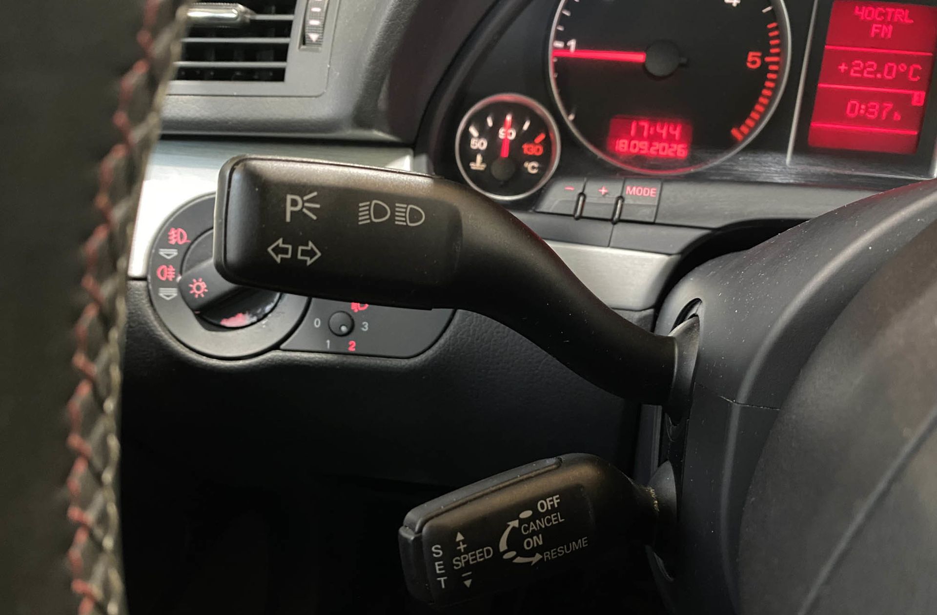 Audi A4 2.0 TDI - foto 20