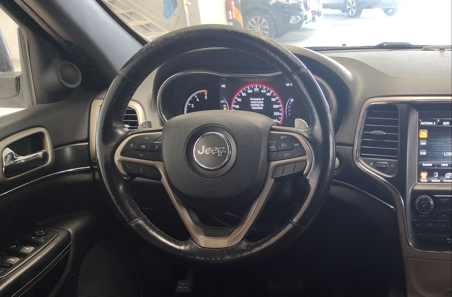 Jeep Grand Cherokee 3.0 V6 Diesel Limited - foto 22