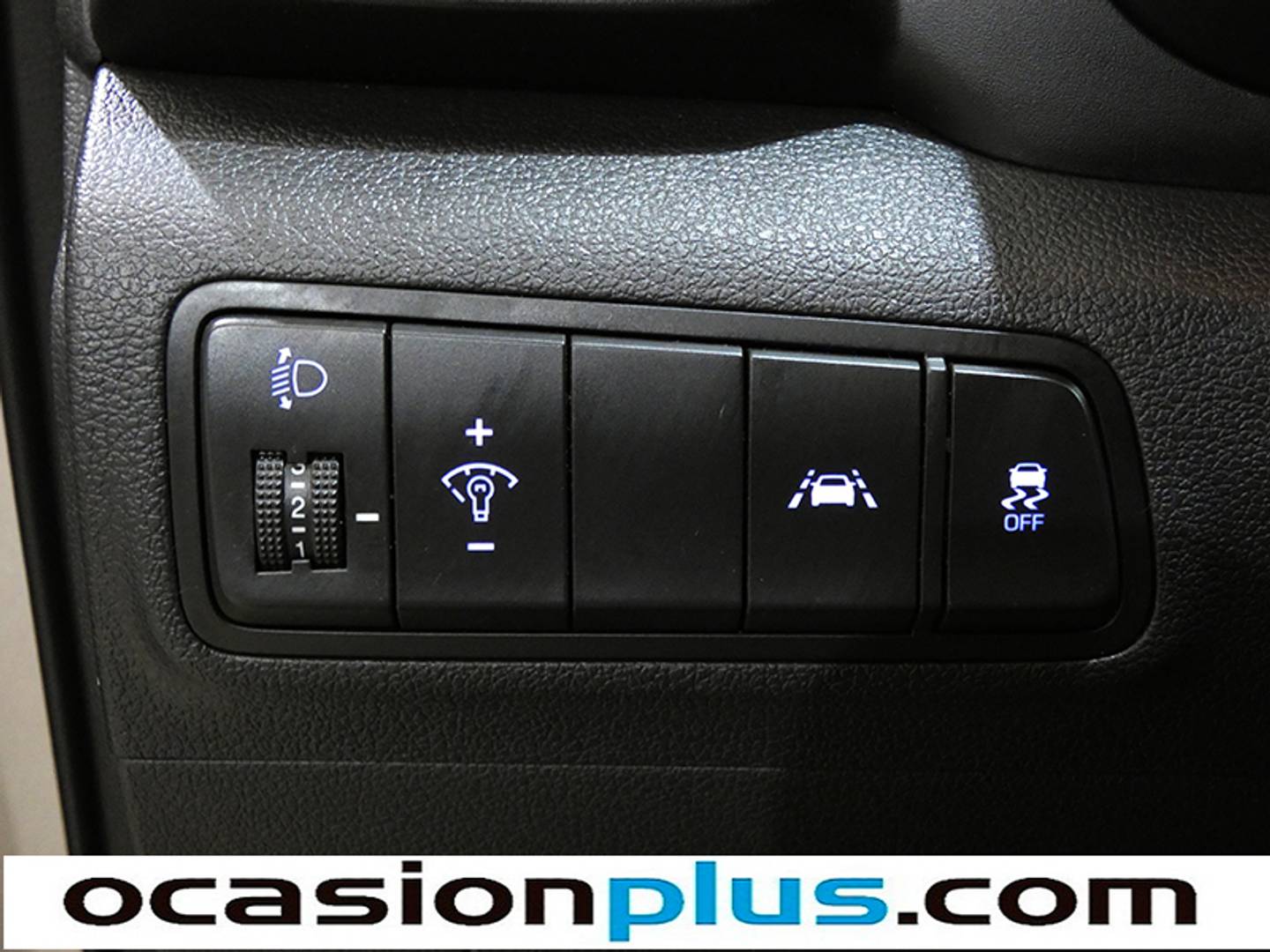 Foto Hyundai Tucson Hyundai Tucson 1.6 CRDI 48V Tecno 4X2 (116CV) Hybrid