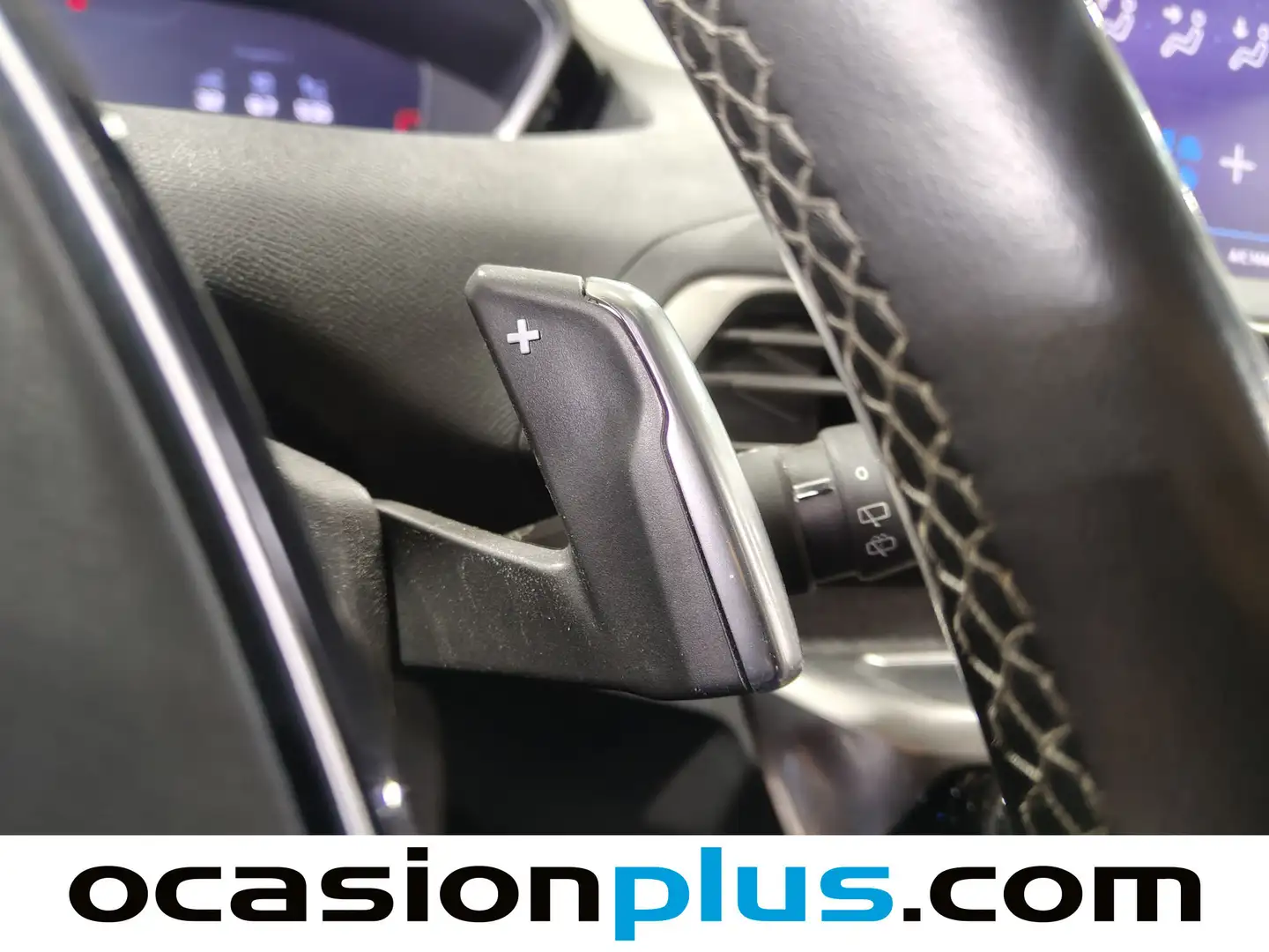 Foto Peugeot 3008 Peugeot 3008 PureTech 130 Allure EAT8 (130 CV)