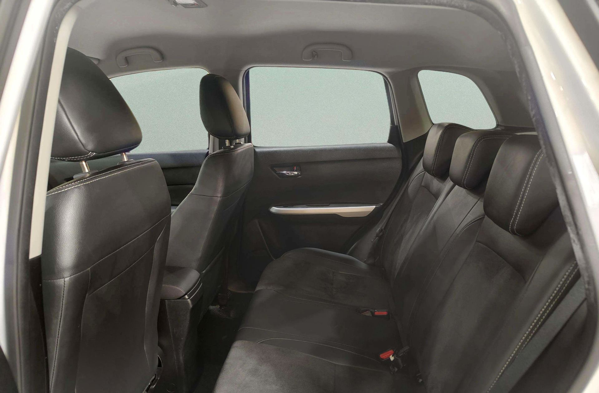 Suzuki Vitara 1.6 VVT GLX - foto 13