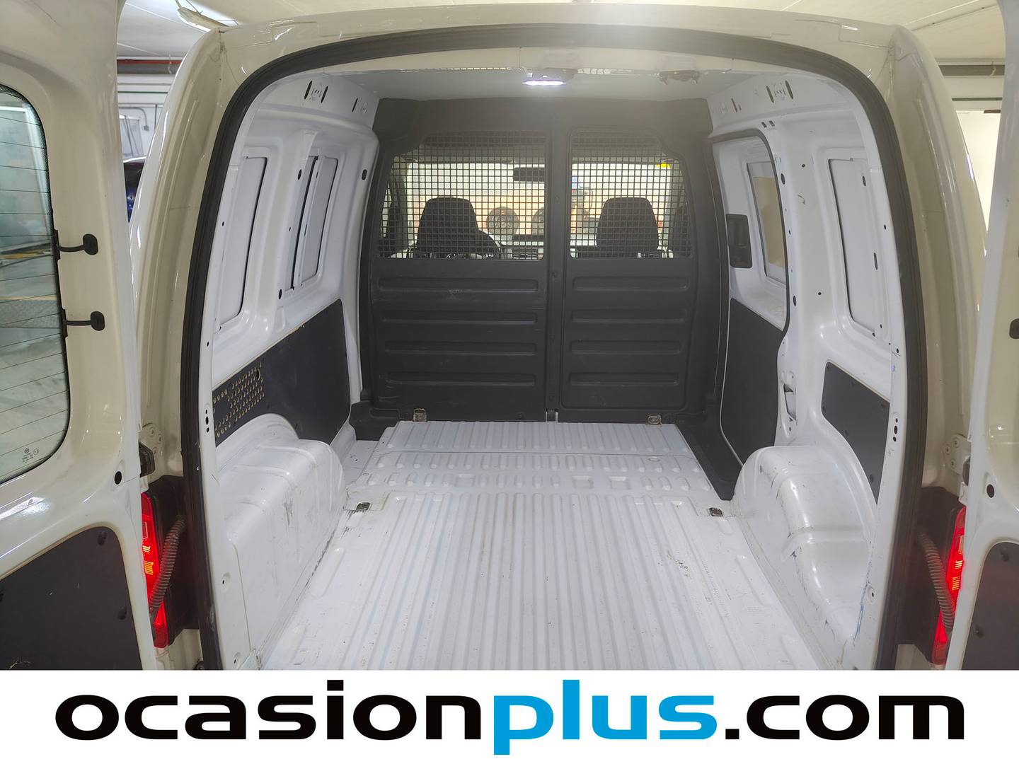 Foto asientos traseros Volkswagen Caddy Volkswagen Caddy Profesional Furgón 2.0 TDI (102 CV)