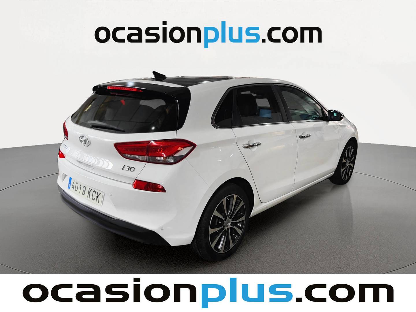 Foto trasera Hyundai i30 Hyundai i30 1.4 TGDI Style Sky (140 CV) derecha