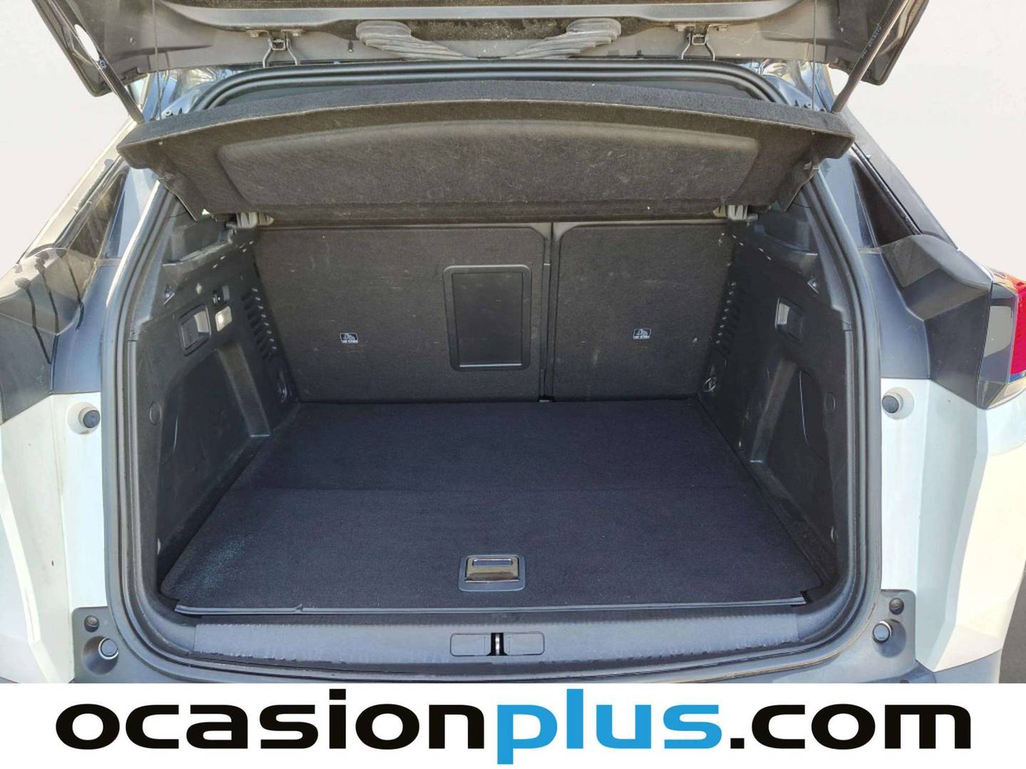 Fotos maletero Peugeot 3008 Hybrid Peugeot 3008 Hybrid 300 GT e-EAT8 (300 CV)