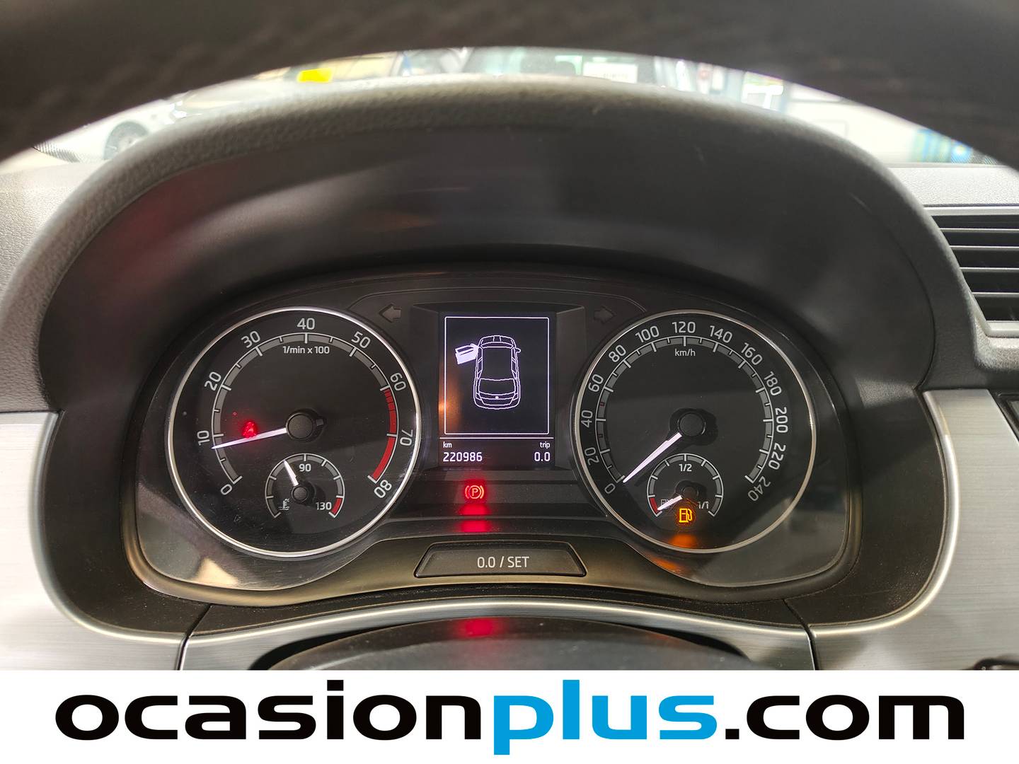 Skoda Fabia Skoda Fabia 1.0 MPI Like (75 CV) gasolina
