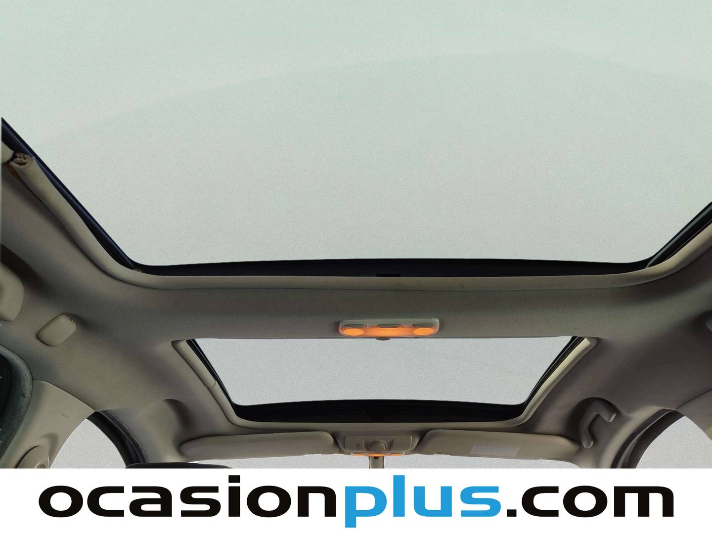 Extras y acabados del Renault Scénic Renault Scenic 1.5dCi Family Edition eco2 (105 CV)