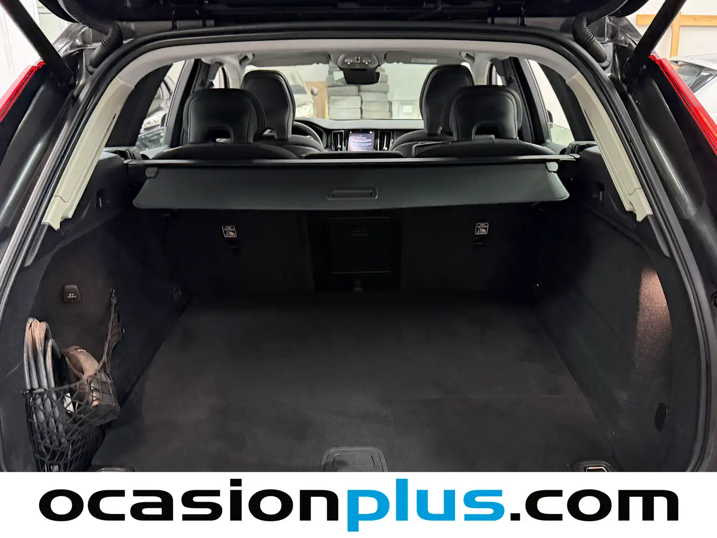 Foto Volvo XC60 Volvo XC60 T6  Recharge Core AWD Auto  (350 CV)