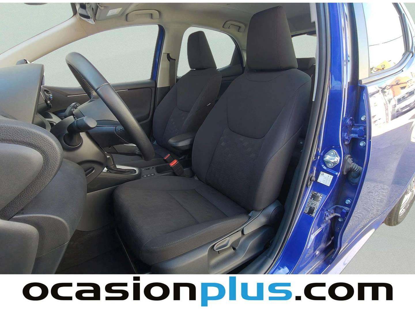 Foto asientos traseros Toyota Yaris Toyota Yaris 120H Active Plus (116 CV)
