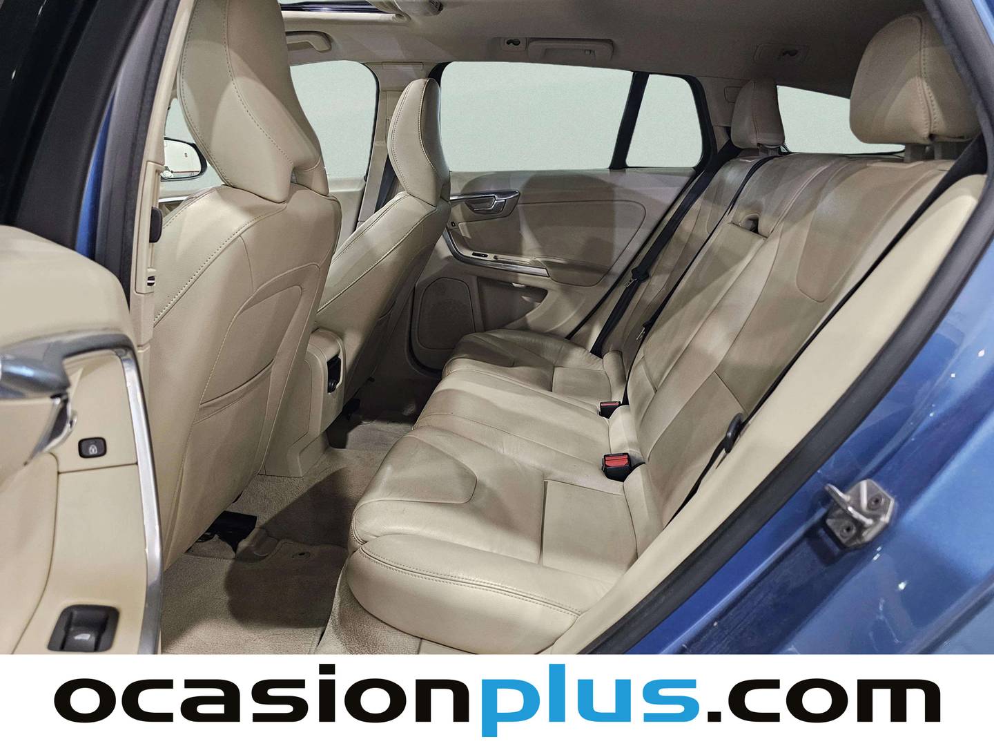 Foto asientos traseros Volvo V60 Volvo V60 D3 Summum Auto (150 CV)