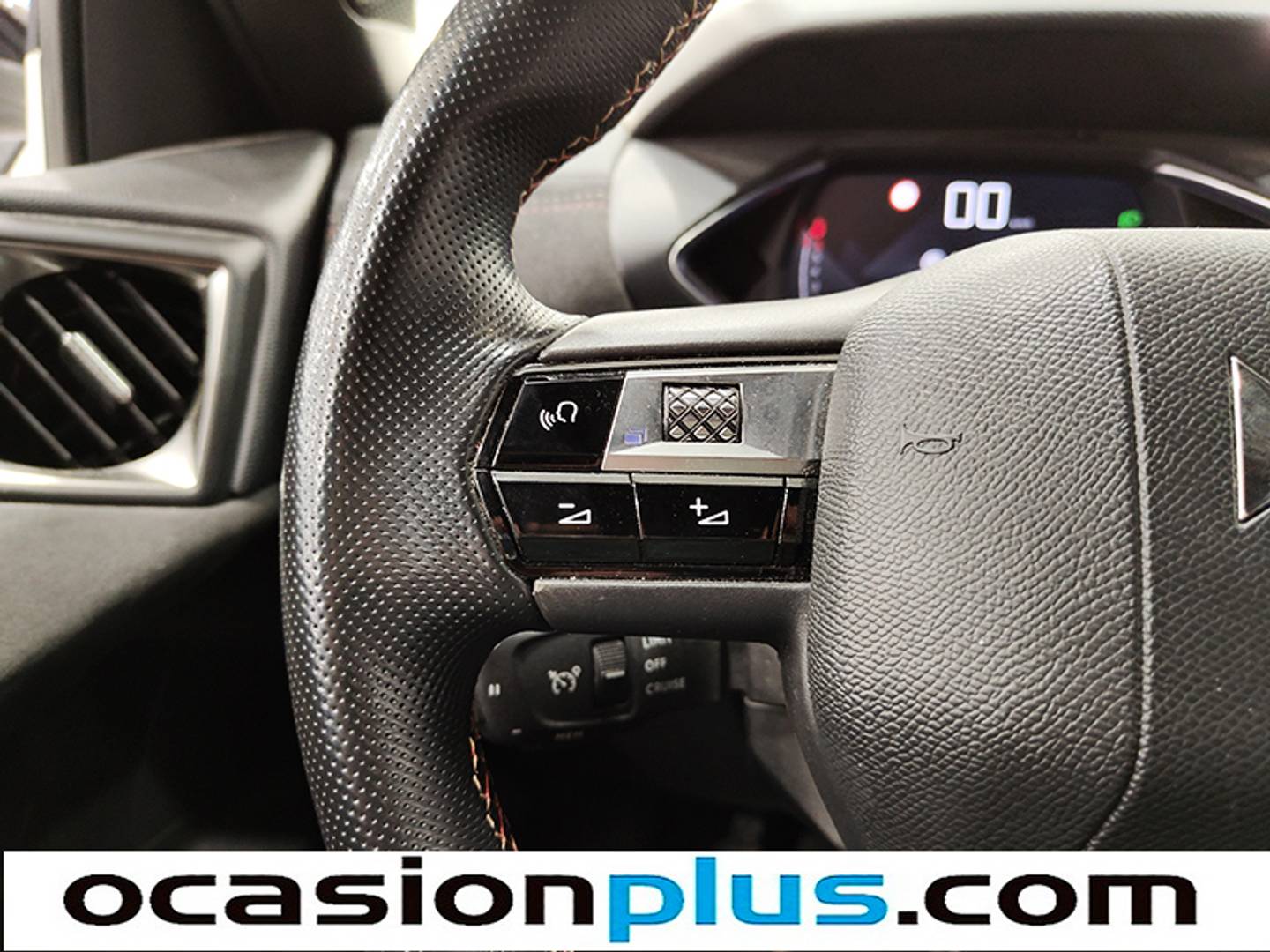 Foto DS DS 3 Crossback DS DS3 Crossback Performance Line PureTech (100 CV)