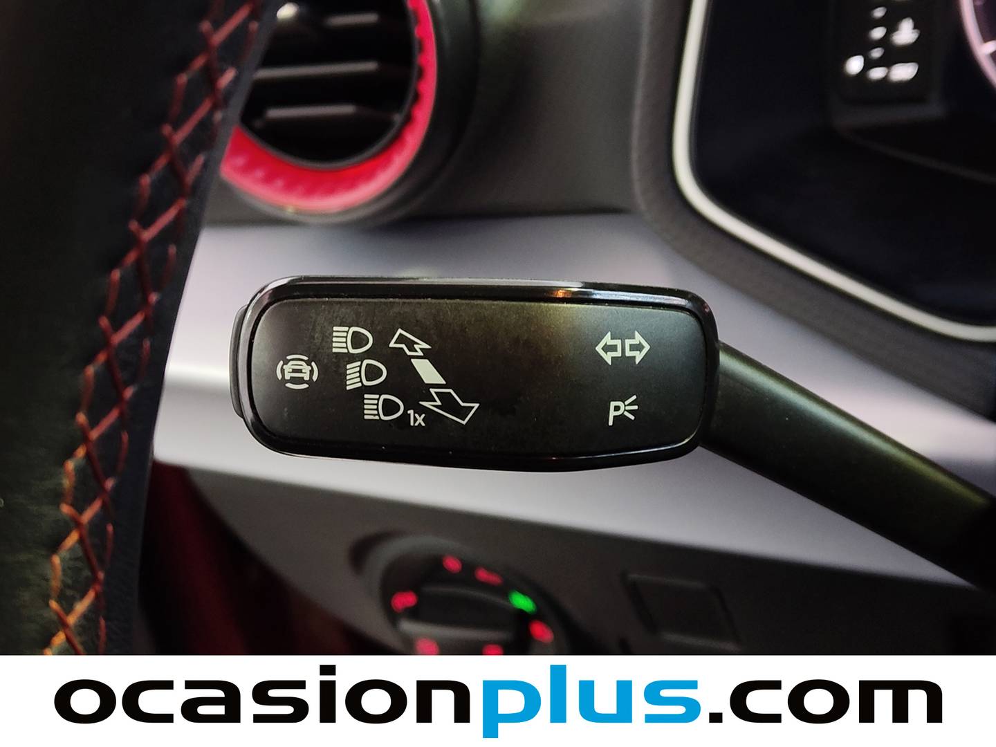 Foto Seat Arona SEAT Arona 1.5 TSI S&S FR XL DSG (150 CV)