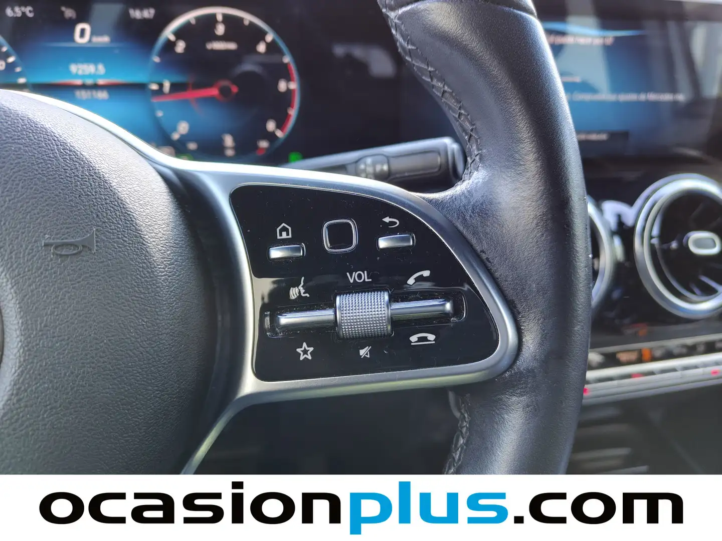 Foto Mercedes GLB Mercedes-Benz GLB GLB 200 d (150 CV)