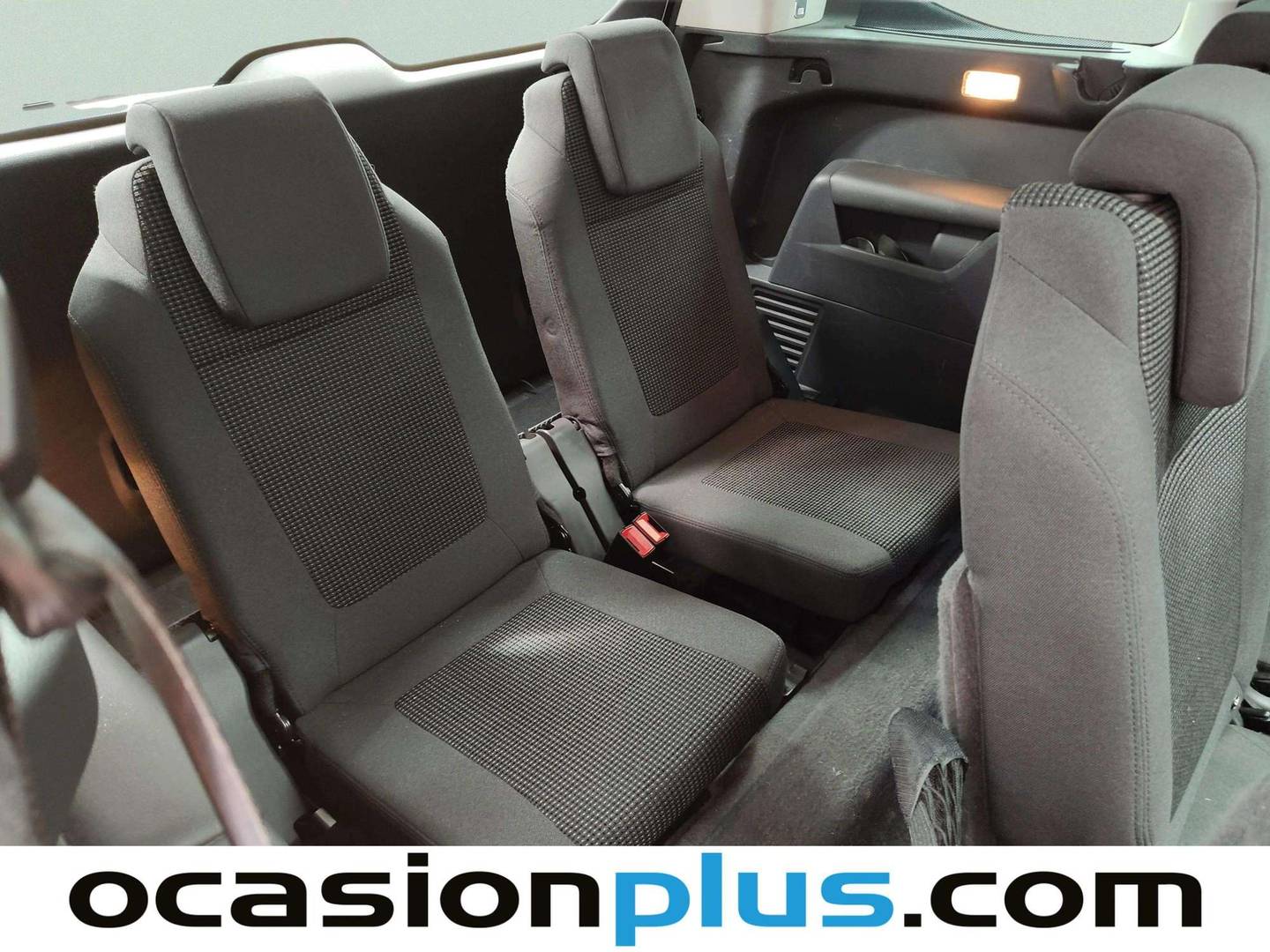 Foto asientos traseros Peugeot 5008 Peugeot 5008 1.6 BlueHDi Allure EAT6 (120 CV) 7 Plazas
