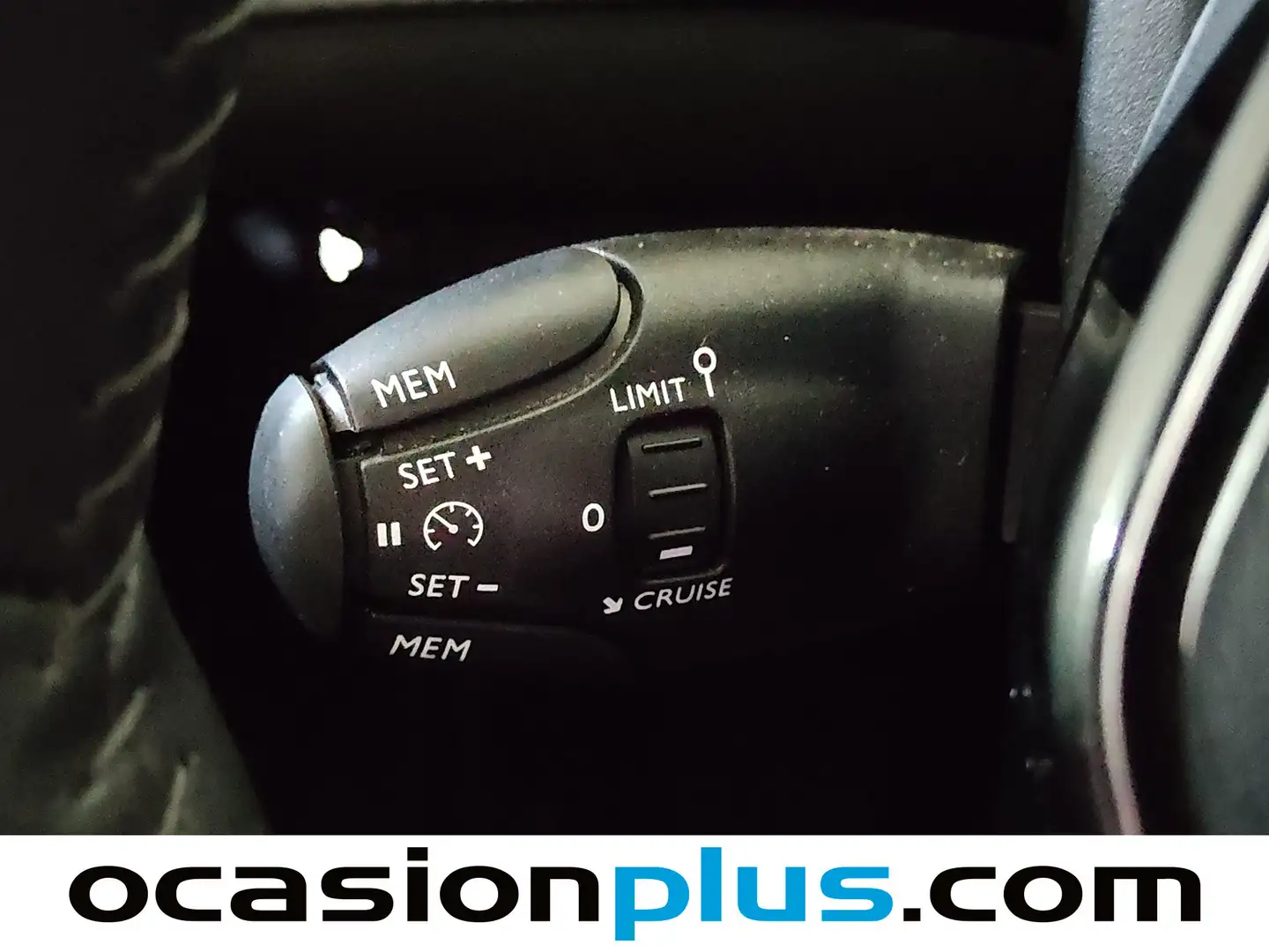 Foto Peugeot 208 Peugeot 208 PureTech 100 Allure (100 CV)