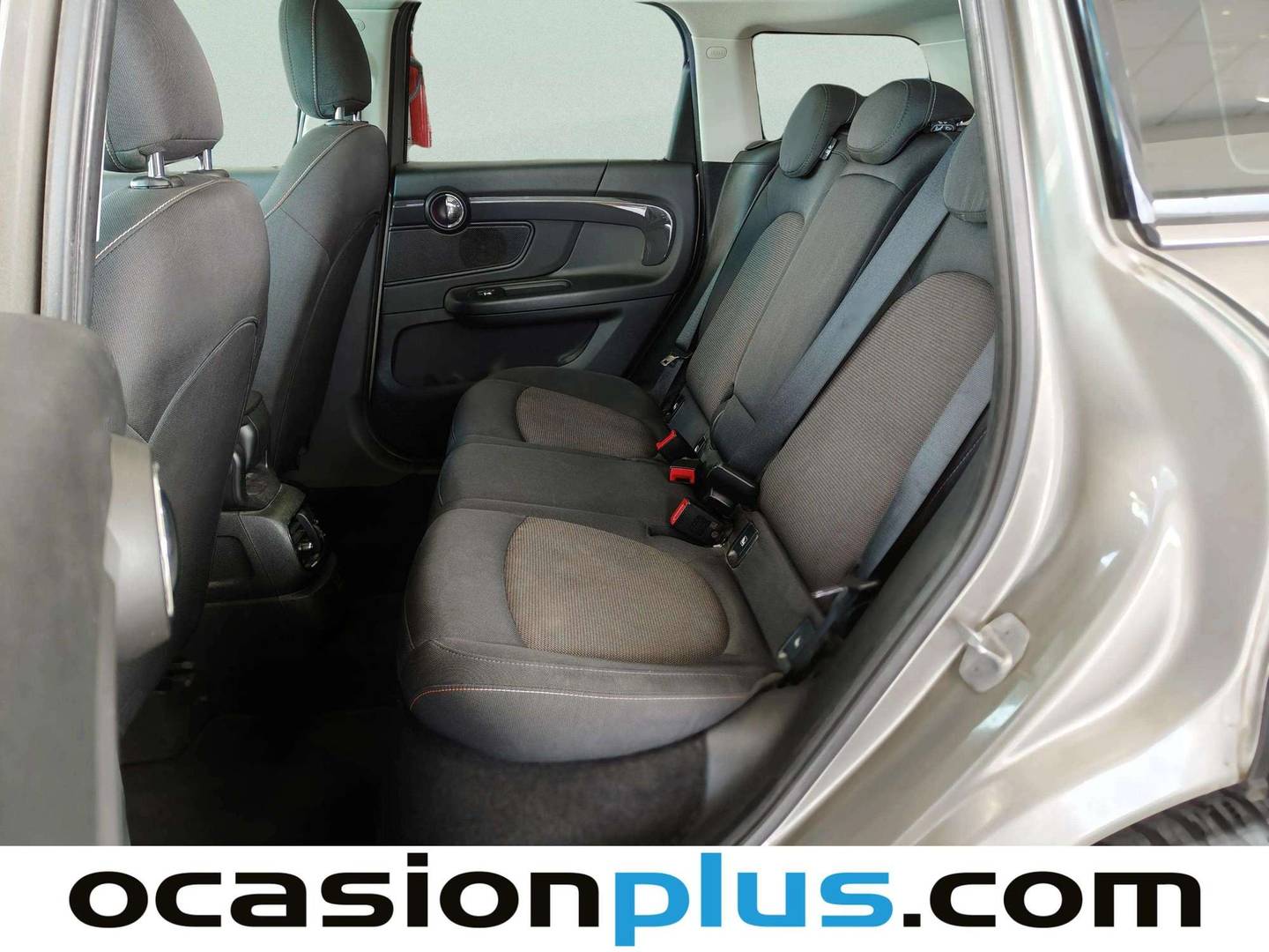 Foto asientos traseros Mini Countryman Mini MINI Countryman Cooper S E ALL4 (224 CV)