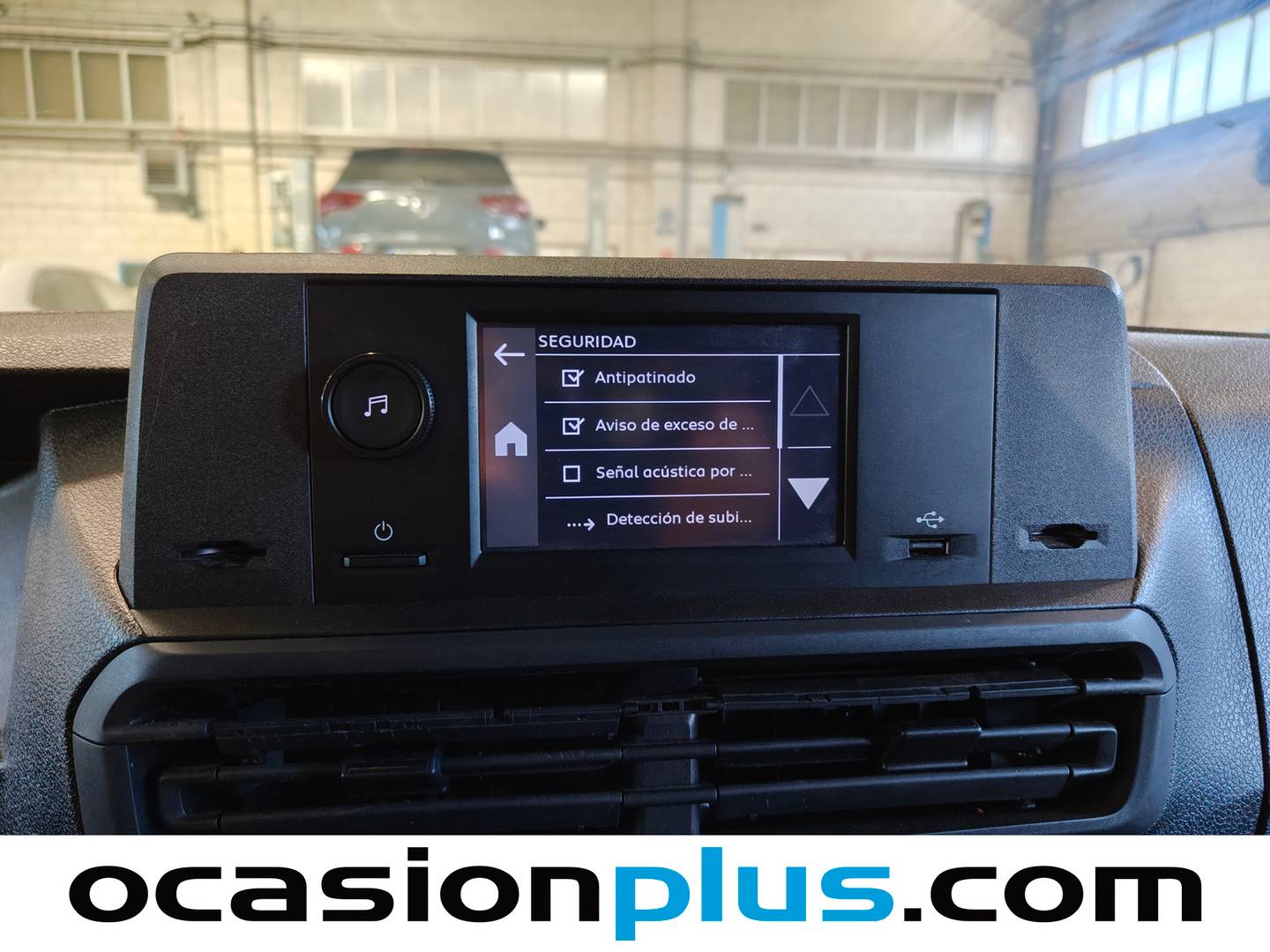 Equipamiento del Fiat Scudo Fiat Scudo Furgon 1.5 Bluehdi L2 (120 CV)