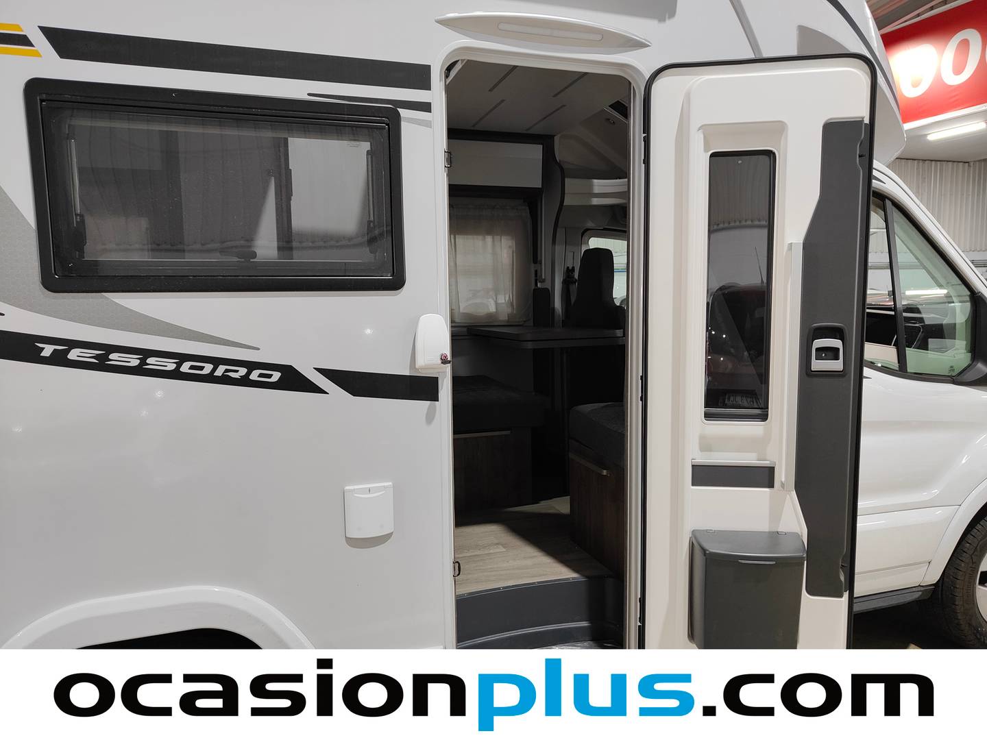 Foto Benimar BENIVAN Benimar BENIVAN BENIVAN TESSORO 430 (165 Cv) 4 Plazas