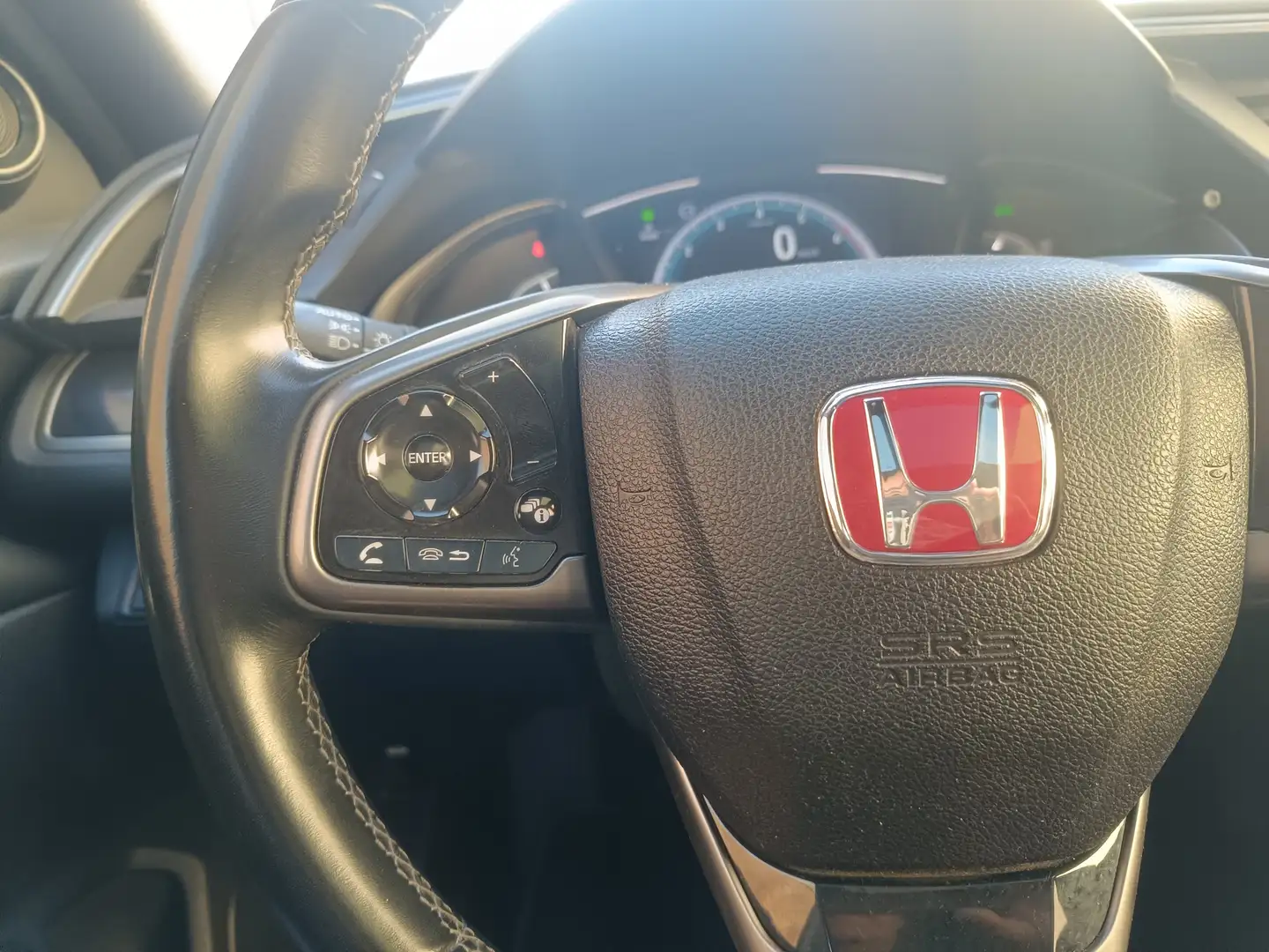 Foto Honda Civic Honda Civic 1.0 I-VTEC Turbo Executive (129 CV)