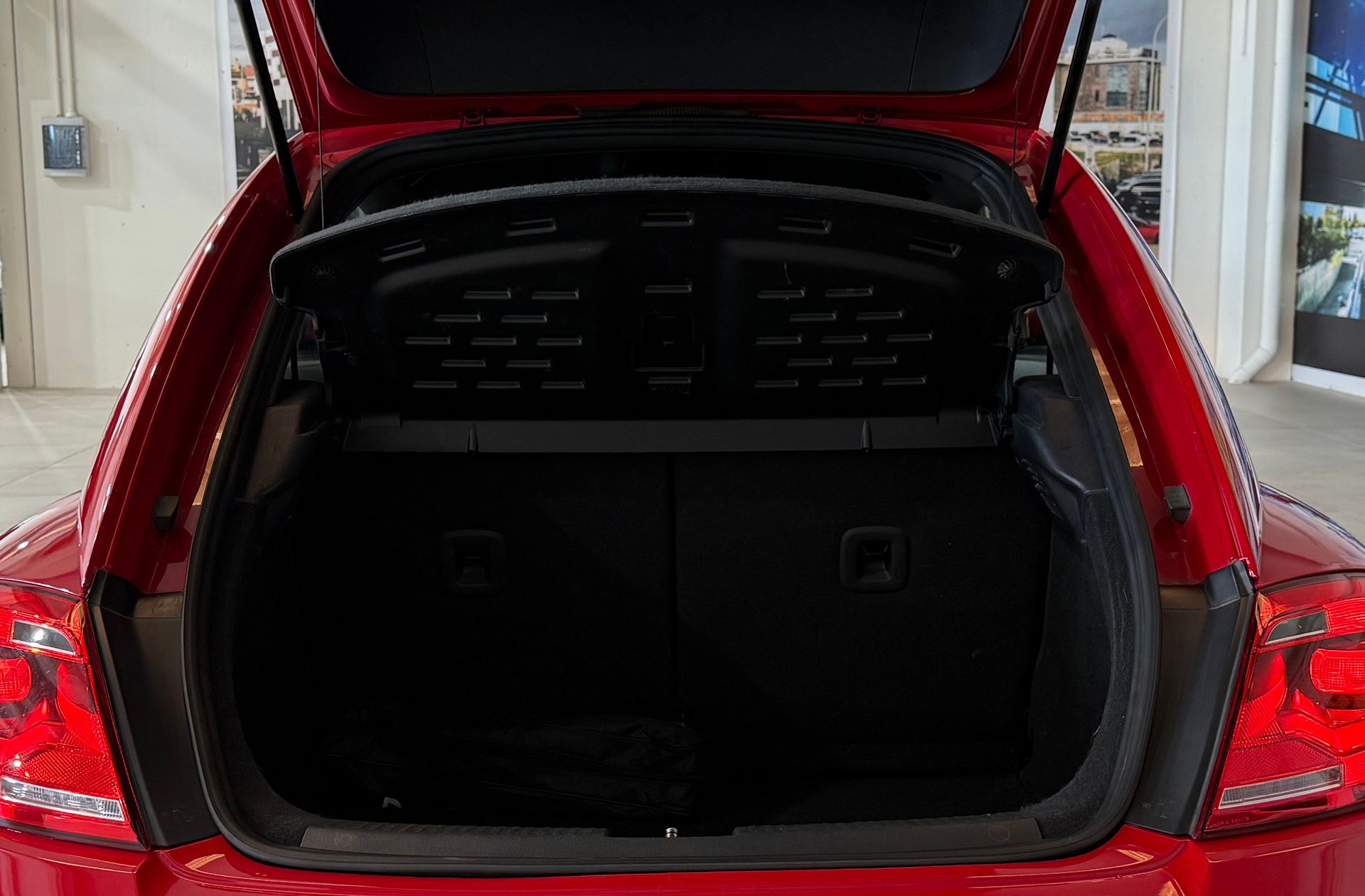 Volkswagen Beetle 1.6 TDI Beetlemania - foto 13