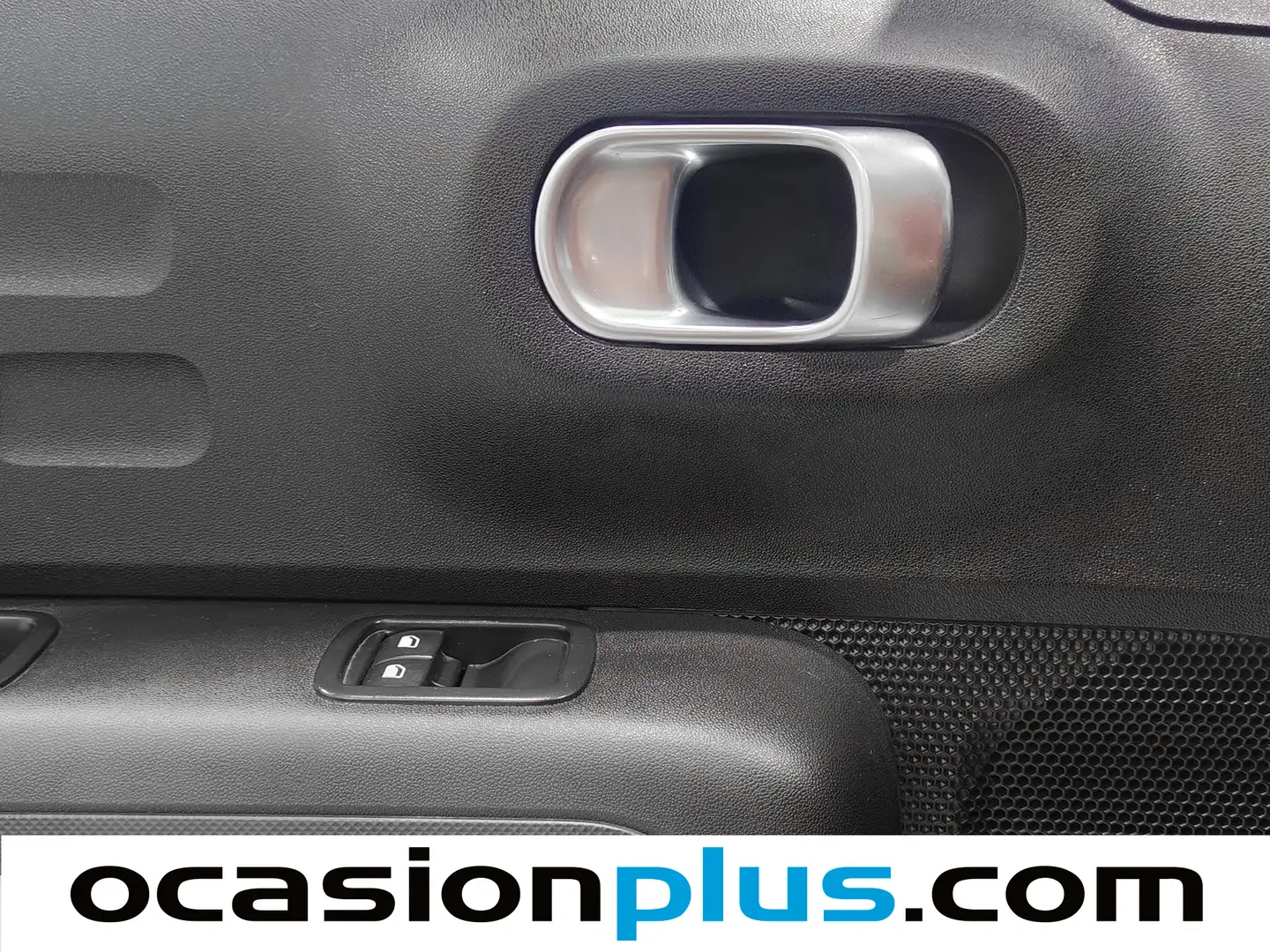 Foto Citroën C3 Citroen C3 BlueHDi 100 S&S Feel (99 CV)