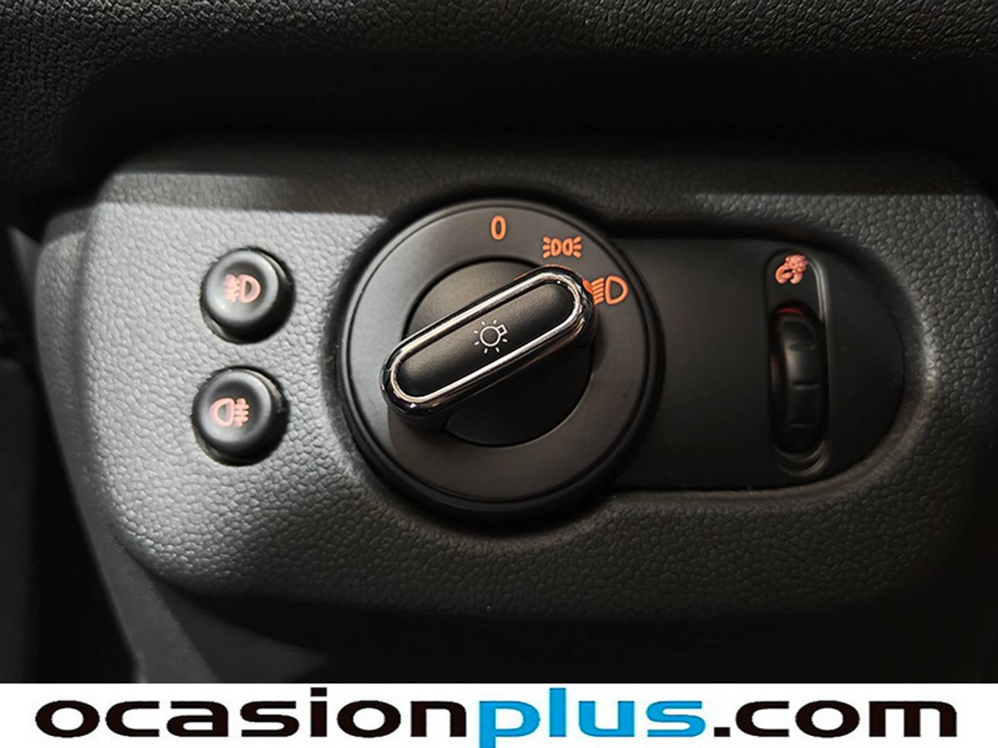 Foto Mini CLUBMAN MINI MINI Clubman Cooper SD (190 CV)