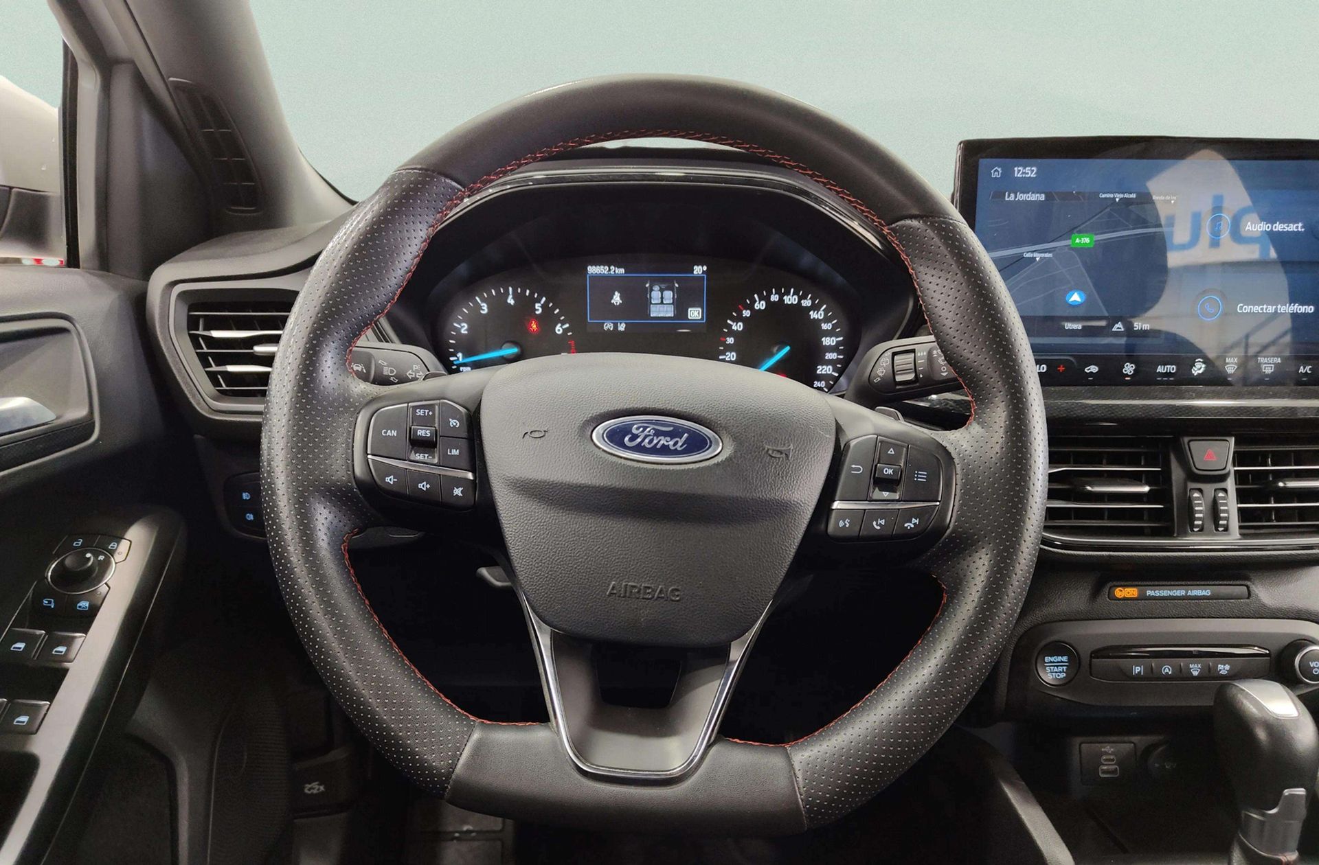 Ford Focus 1.0 EcoBoost MHEV ST-Line - foto 22