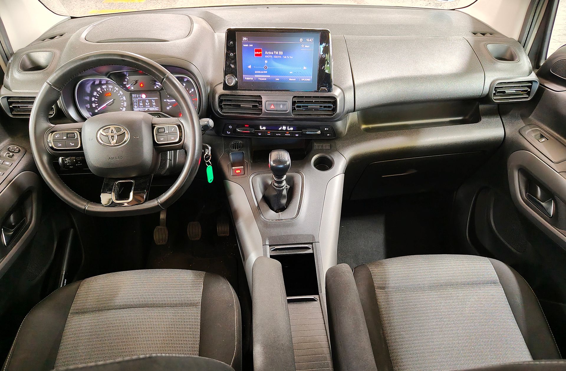 Toyota Proace City 1.2 Family Active L1 5 plazas - foto 6