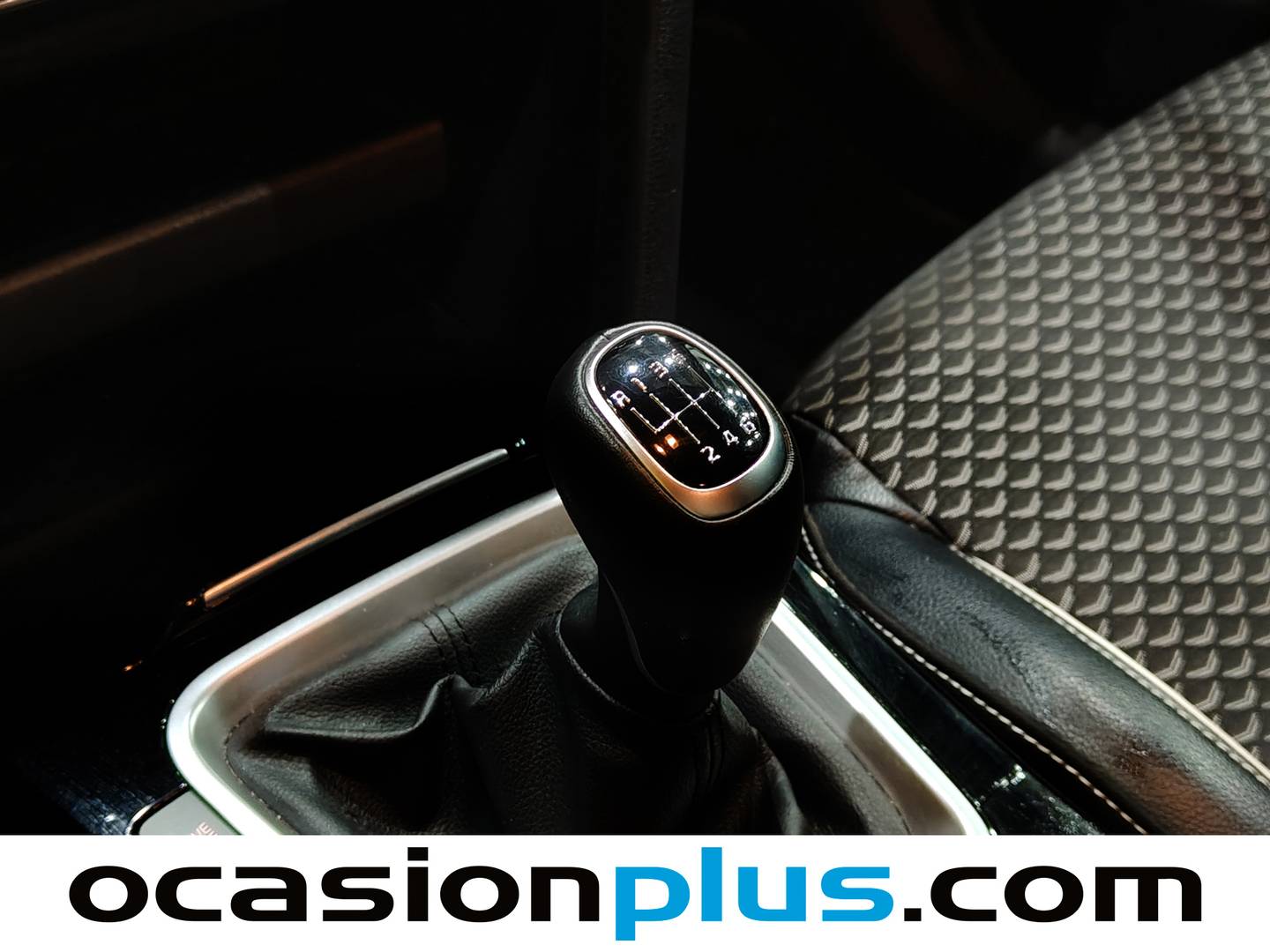 Foto KIA XCeed Kia XCeed 1.5 MHEV iMT Tech (160 CV)