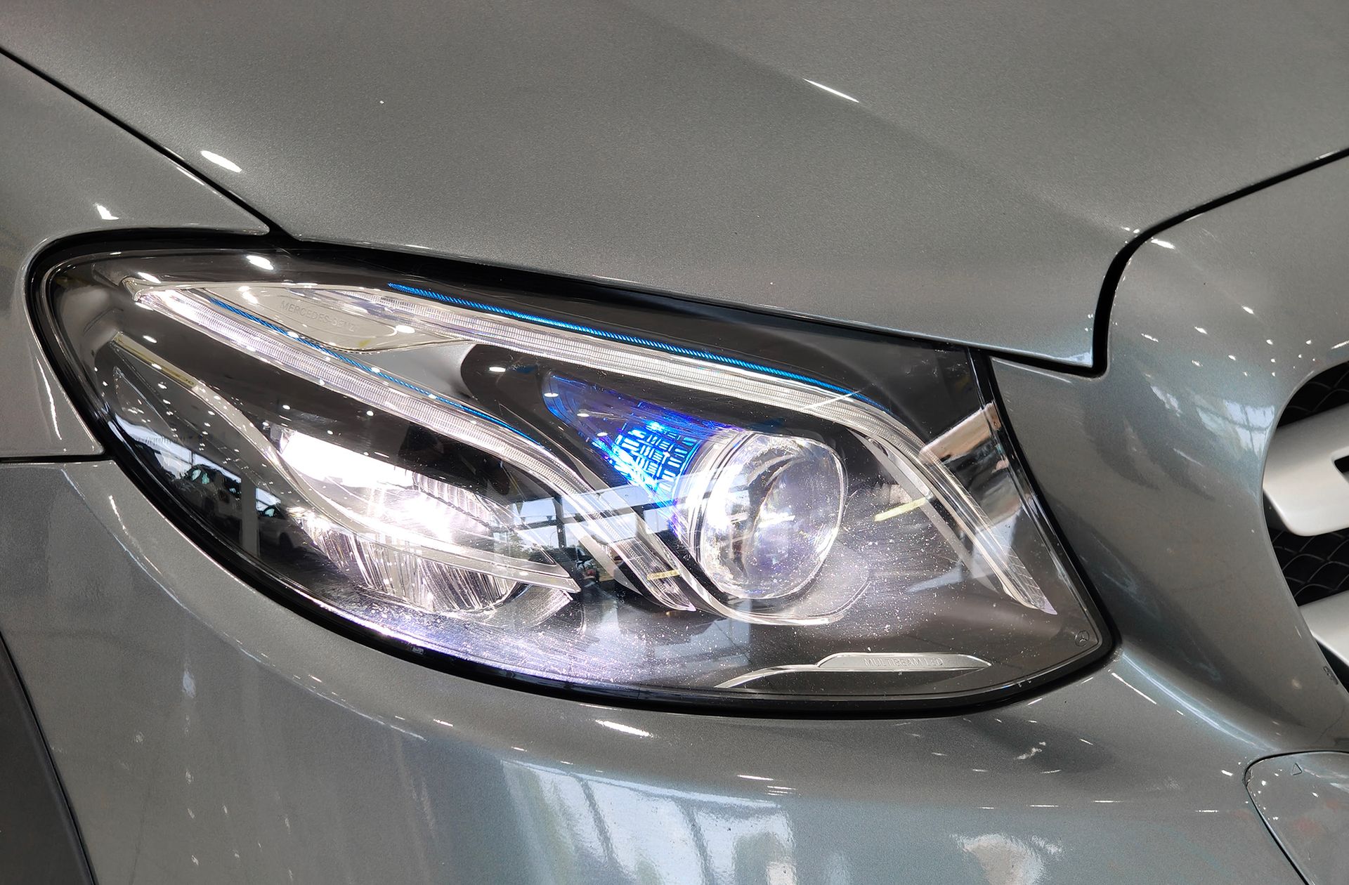 Mercedes-Benz Clase E 220 d Estate All-Terrain 4Matic - foto 17
