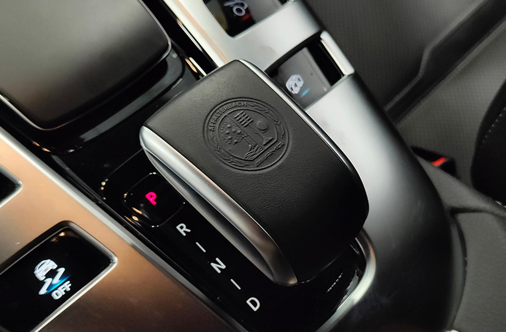 Mercedes-Benz Mercedes-AMG GT 53 AMG 4MATIC+ - foto 6