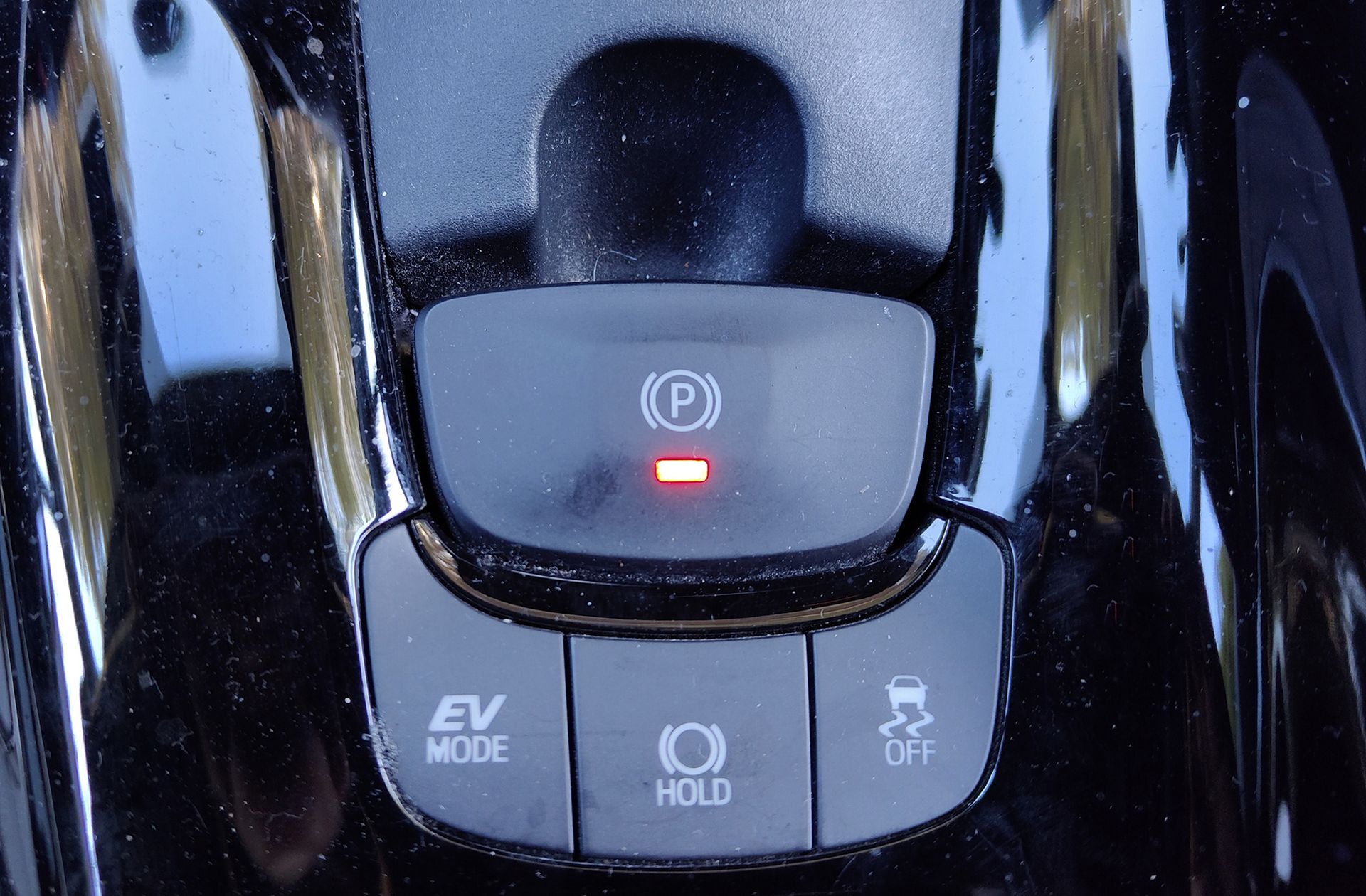 Toyota C-HR 1.8 125H Advance - foto 31