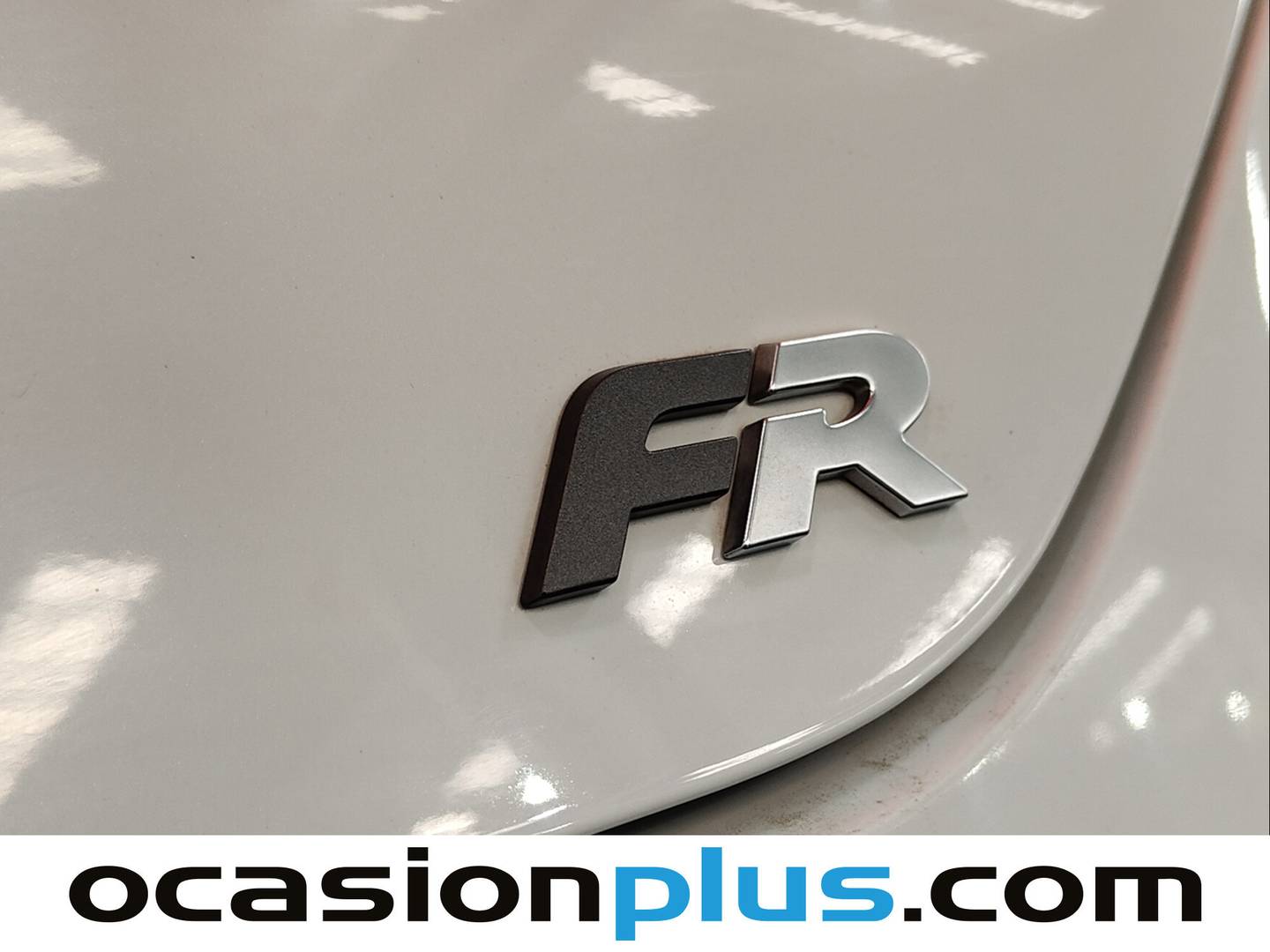 Seat León Seat León 1.5 TSI S&S FR 25 Aniversario (116 CV) de segunda mano